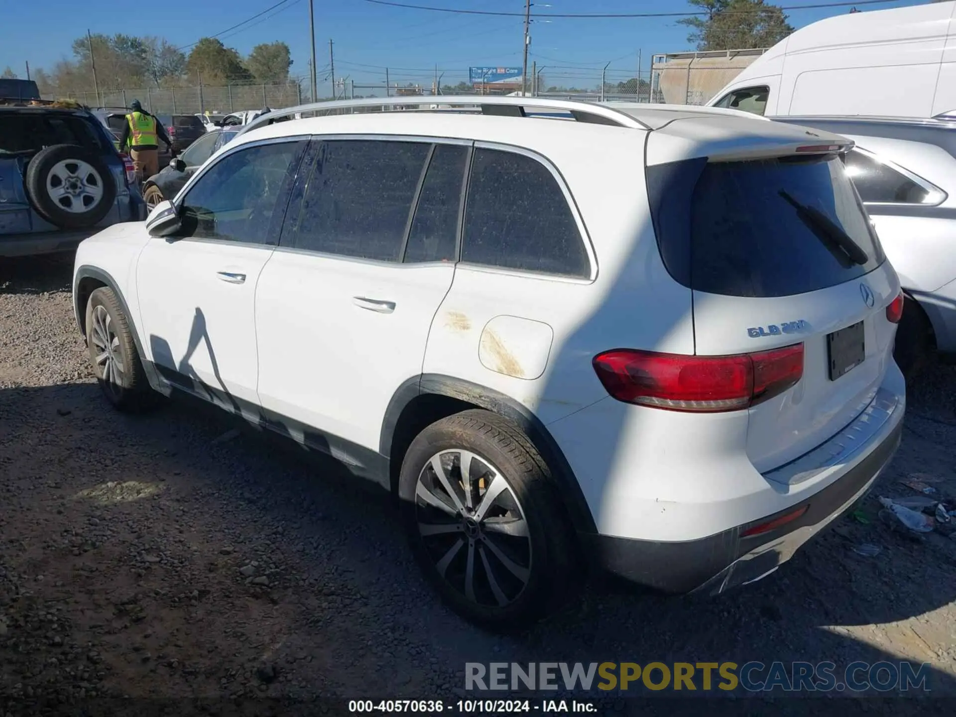 3 Photograph of a damaged car W1N4M4GB2MW114470 MERCEDES-BENZ GLB 250 2021