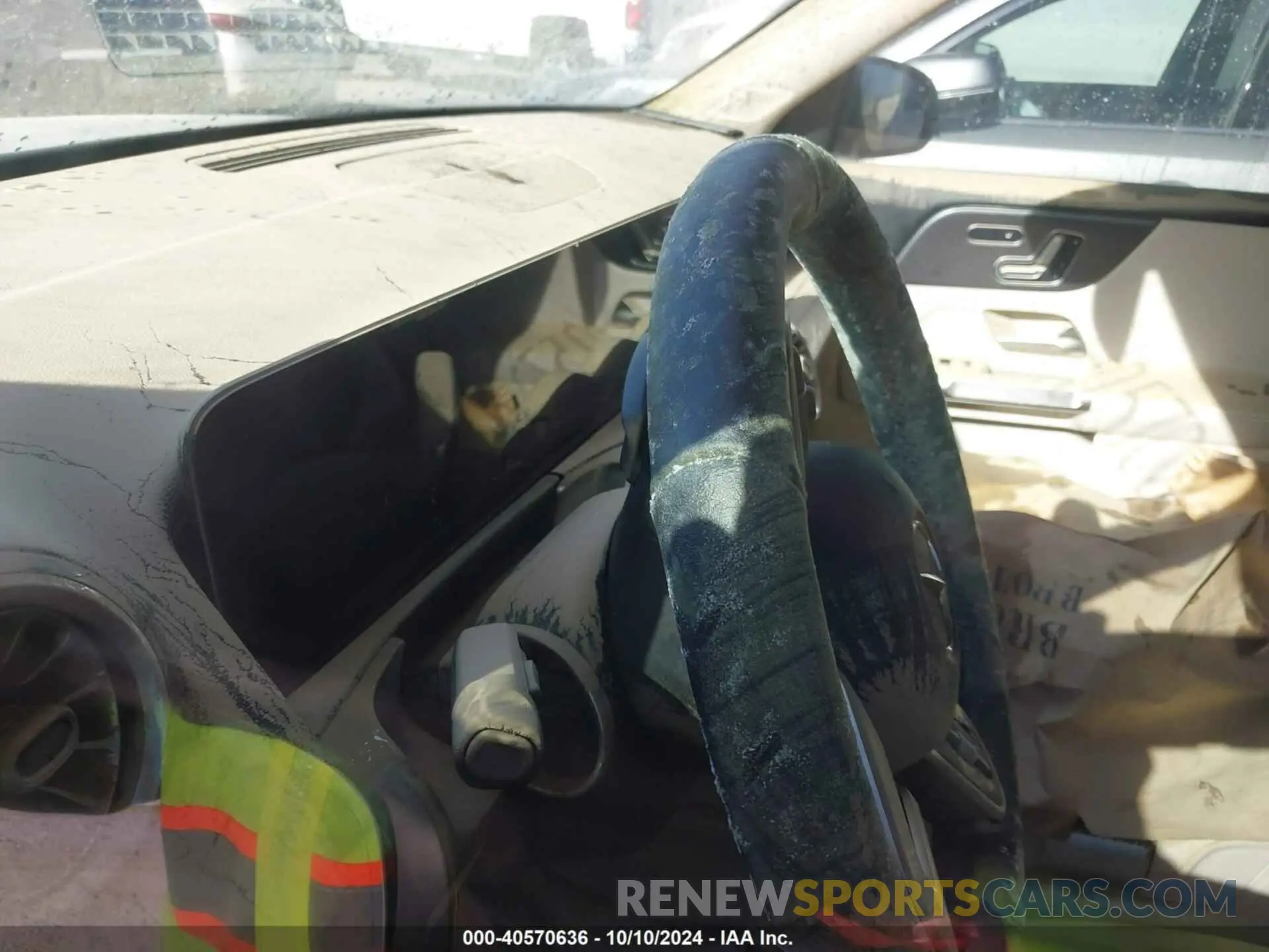 7 Photograph of a damaged car W1N4M4GB2MW114470 MERCEDES-BENZ GLB 250 2021