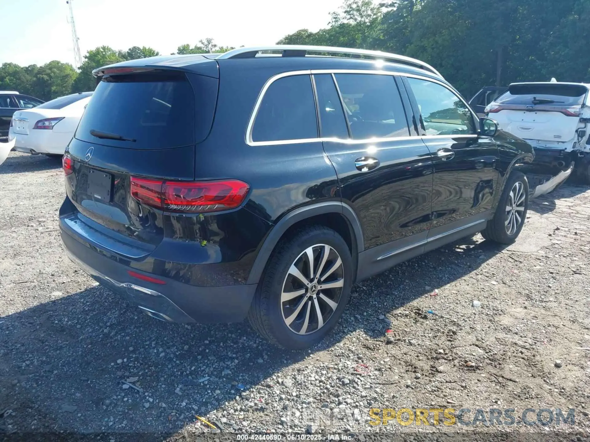 4 Фотография поврежденного автомобиля W1N4M4GB9MW108228 MERCEDES-BENZ GLB 250 2021