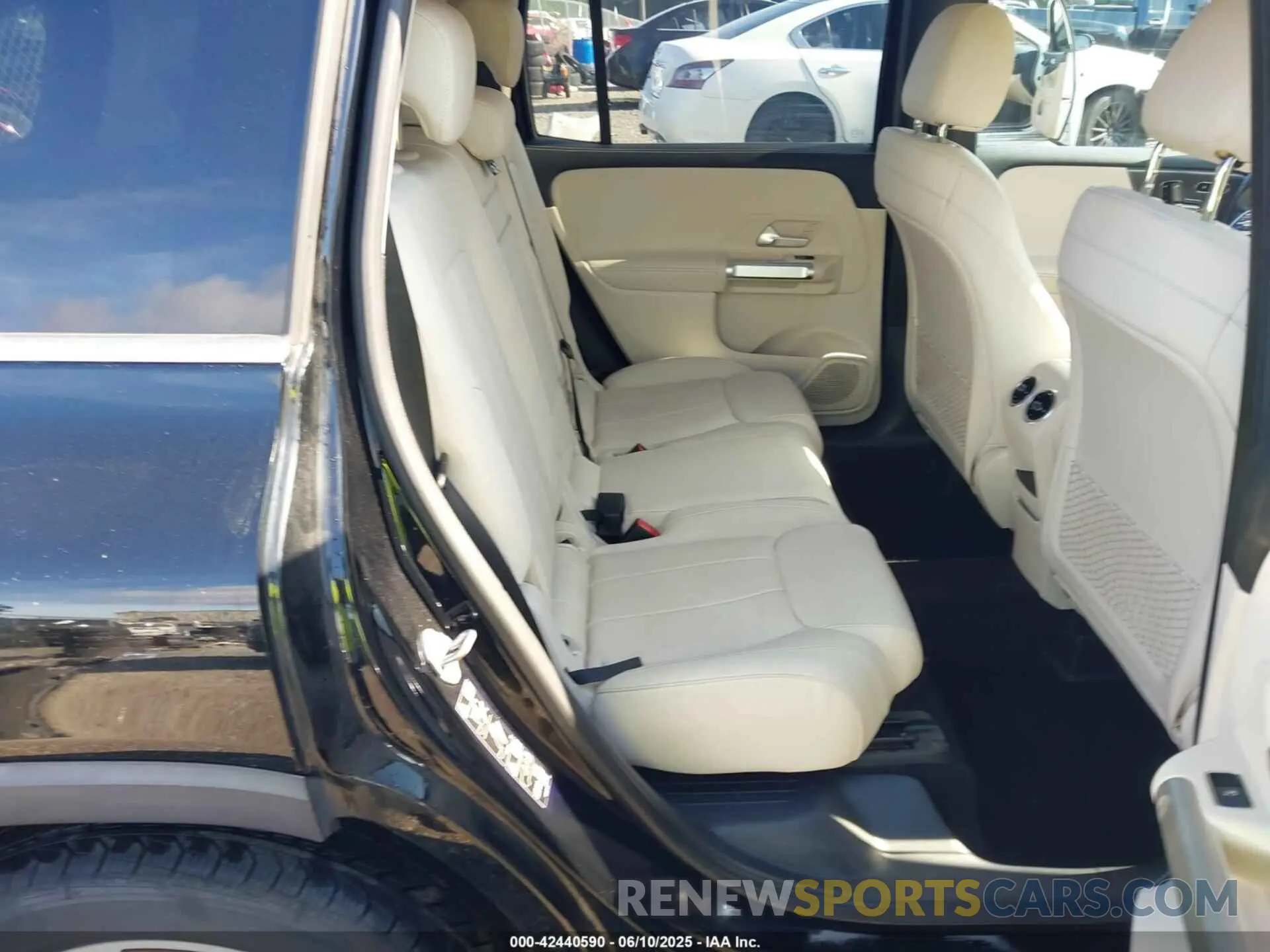 8 Фотография поврежденного автомобиля W1N4M4GB9MW108228 MERCEDES-BENZ GLB 250 2021