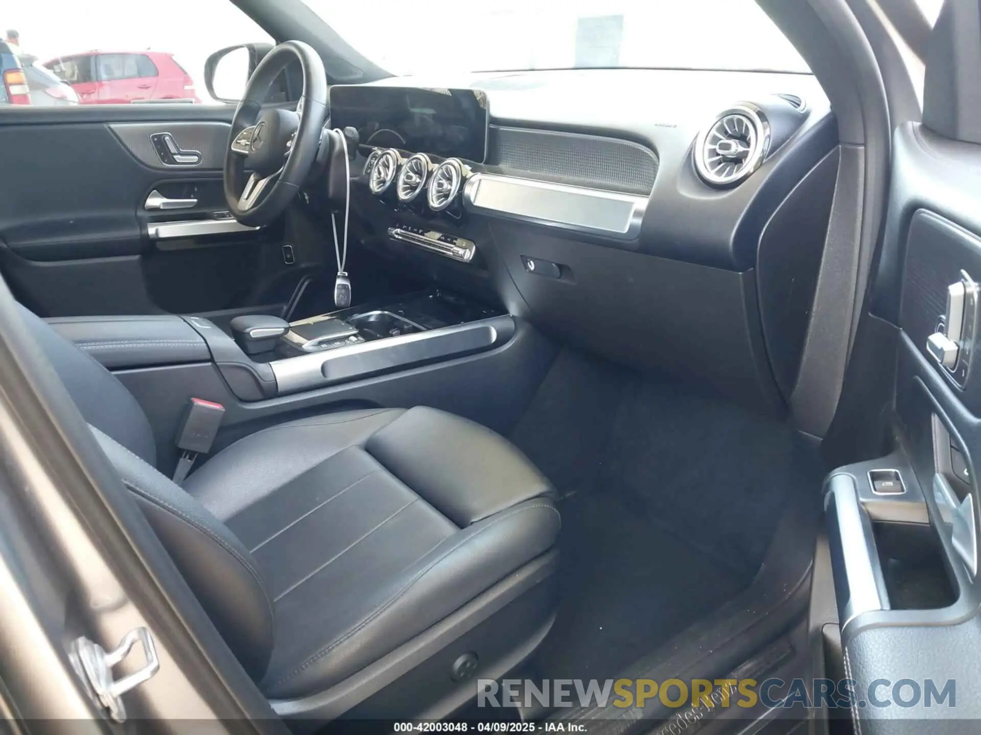 5 Фотография поврежденного автомобиля W1N4M4HB3MW081316 MERCEDES-BENZ GLB 250 2021