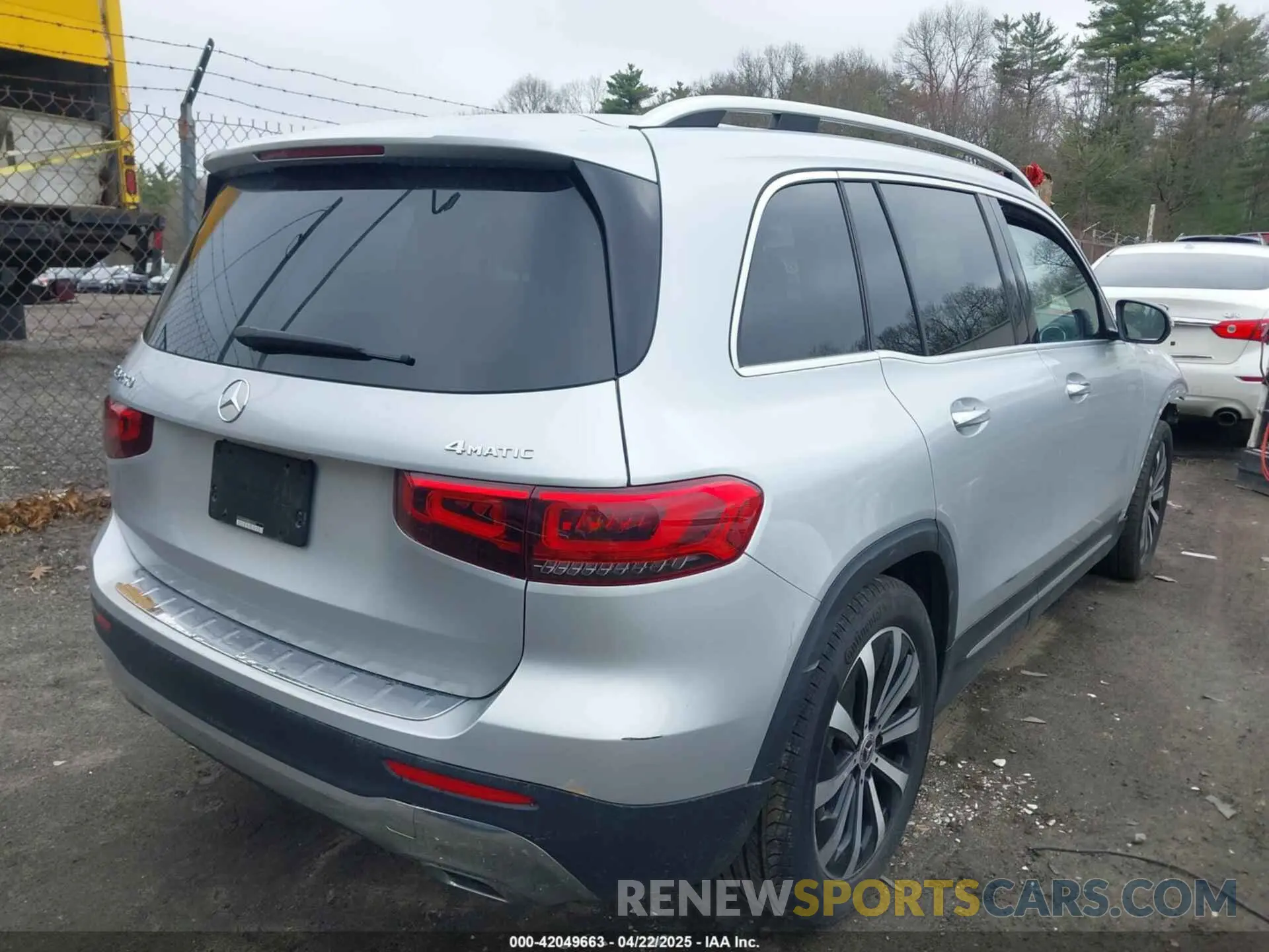 4 Фотография поврежденного автомобиля W1N4M4HB4MW087643 MERCEDES-BENZ GLB 250 2021