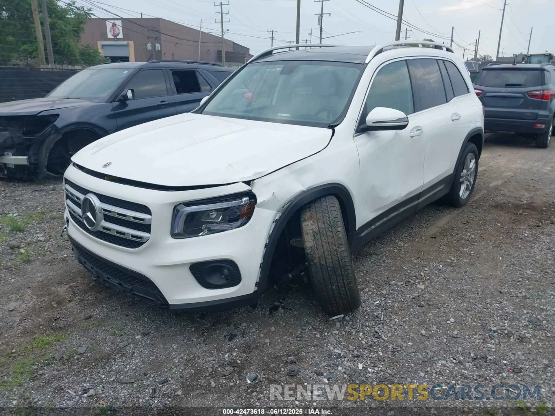 2 Photograph of a damaged car W1N4M4HB6MW115619 MERCEDES-BENZ GLB 250 2021