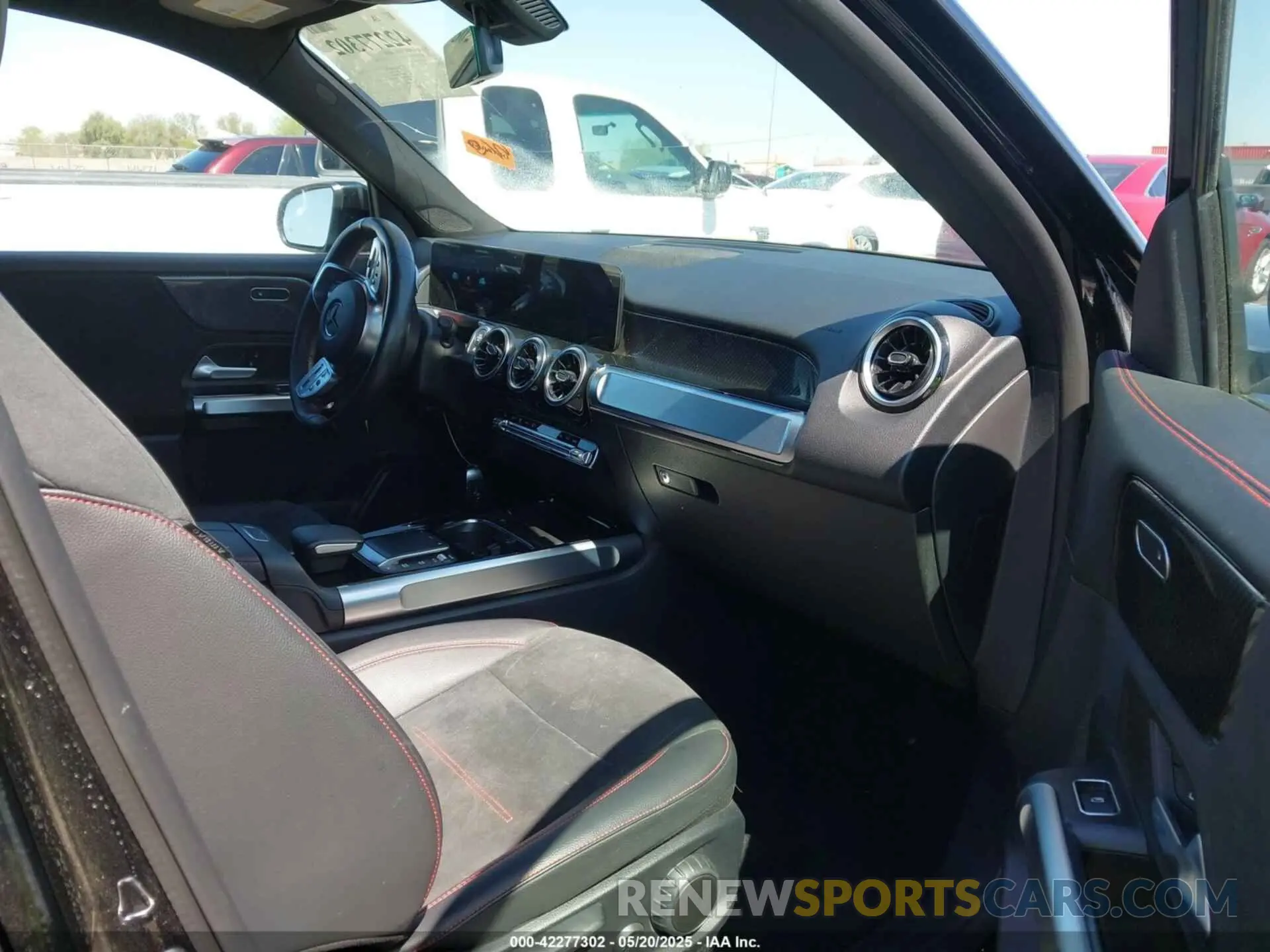 5 Фотография поврежденного автомобиля W1N4M4GB0NW184499 MERCEDES-BENZ GLB 250 2022