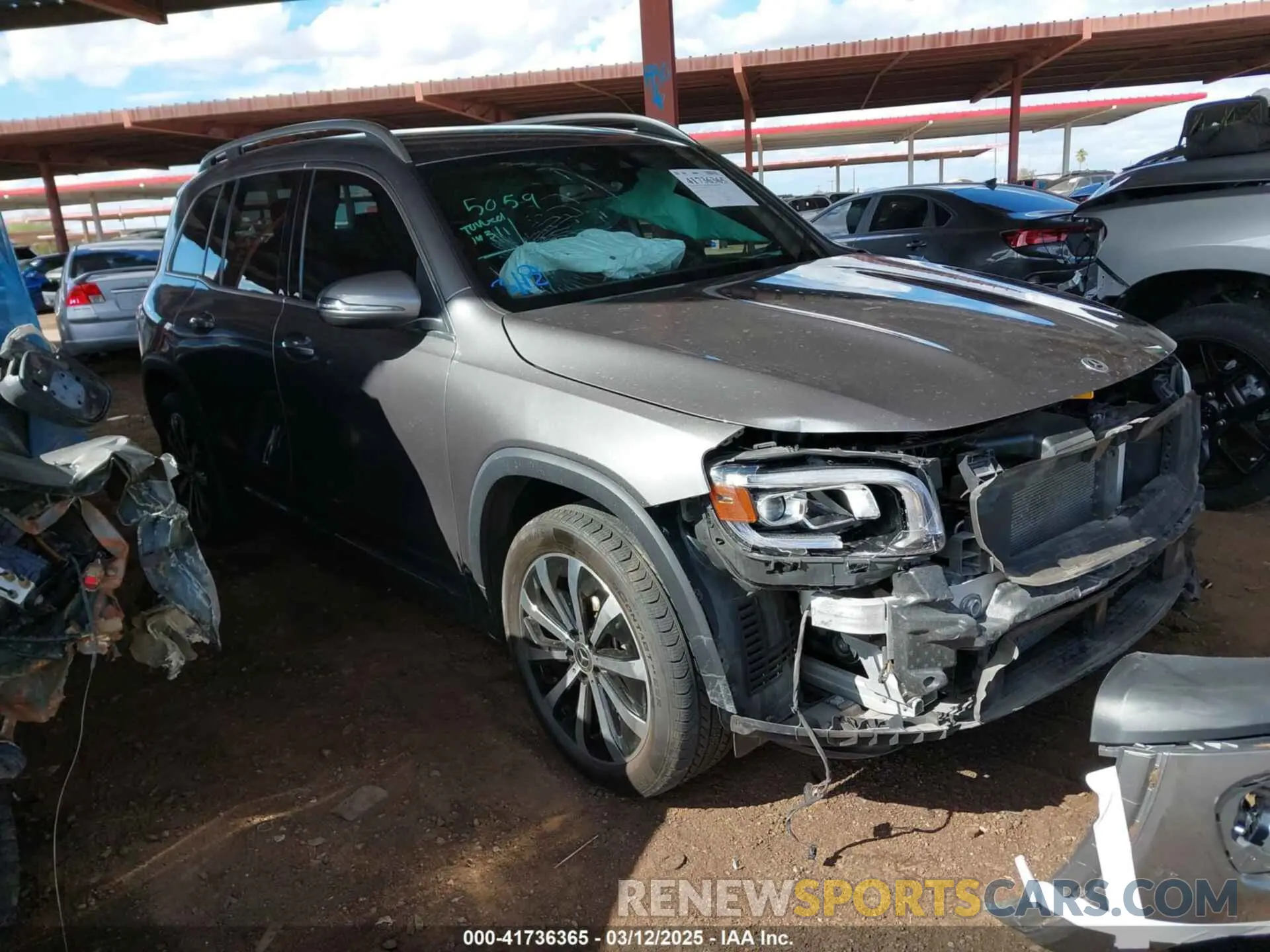 1 Photograph of a damaged car W1N4M4GB2NW236702 MERCEDES-BENZ GLB 250 2022