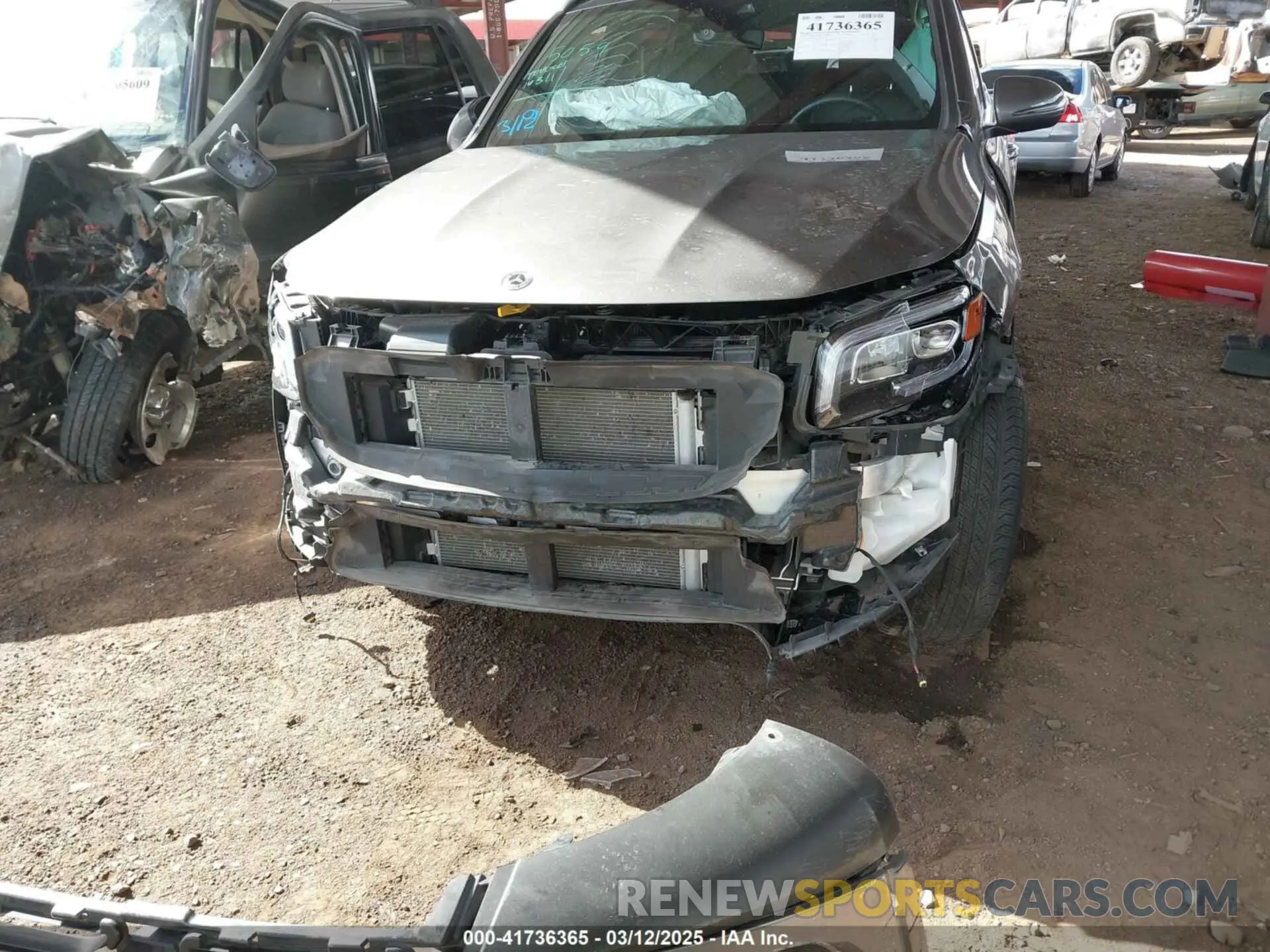 6 Photograph of a damaged car W1N4M4GB2NW236702 MERCEDES-BENZ GLB 250 2022