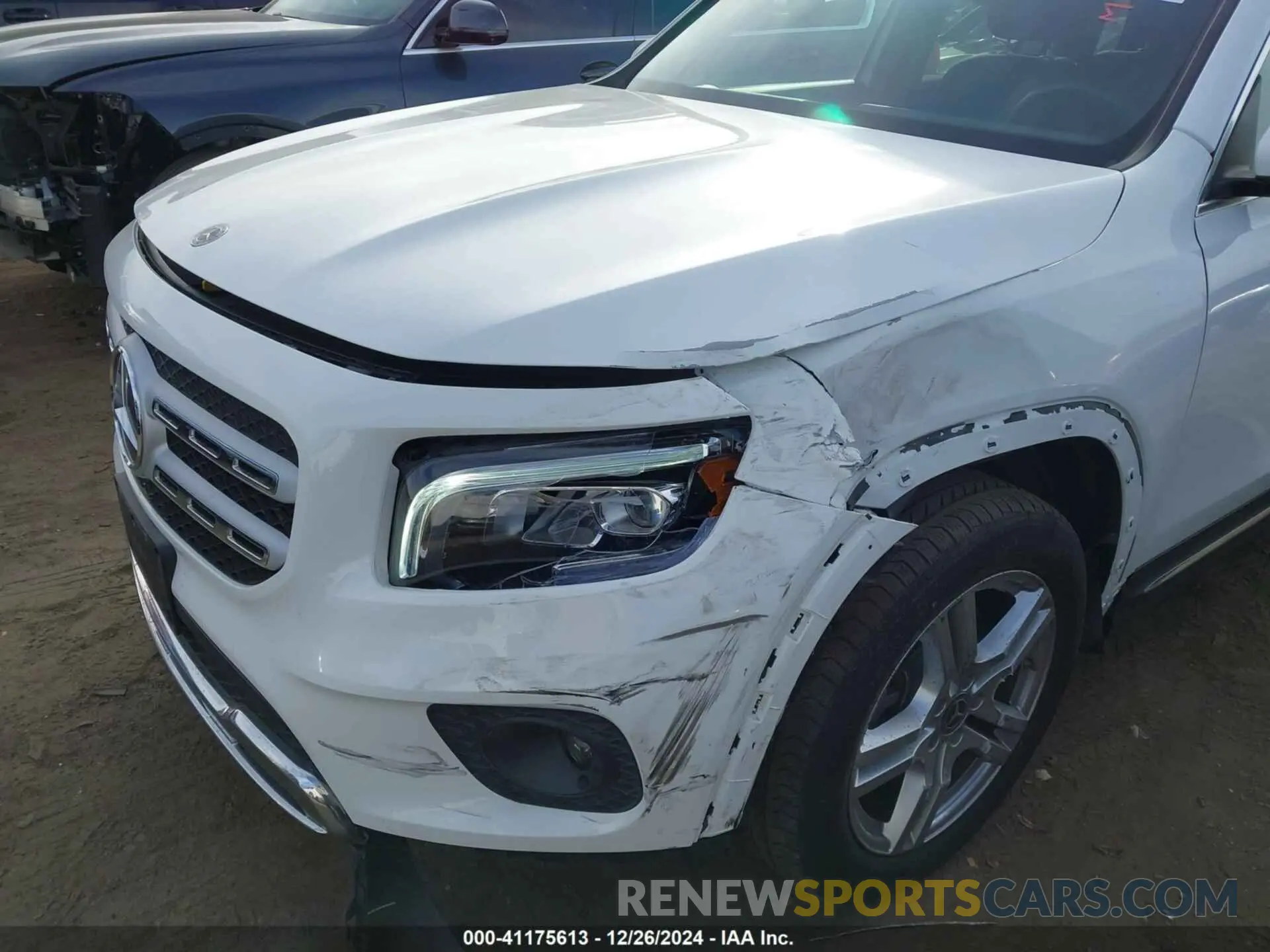 6 Photograph of a damaged car W1N4M4GB4NW170010 MERCEDES-BENZ GLB 250 2022