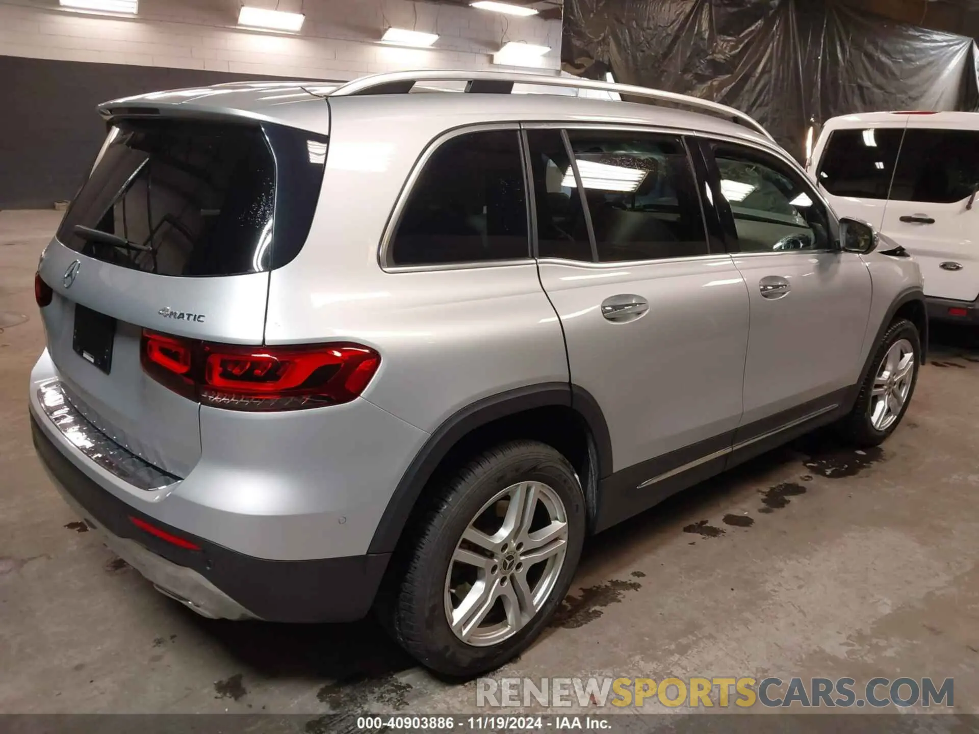 4 Фотография поврежденного автомобиля W1N4M4HB4NW203604 MERCEDES-BENZ GLB 250 2022