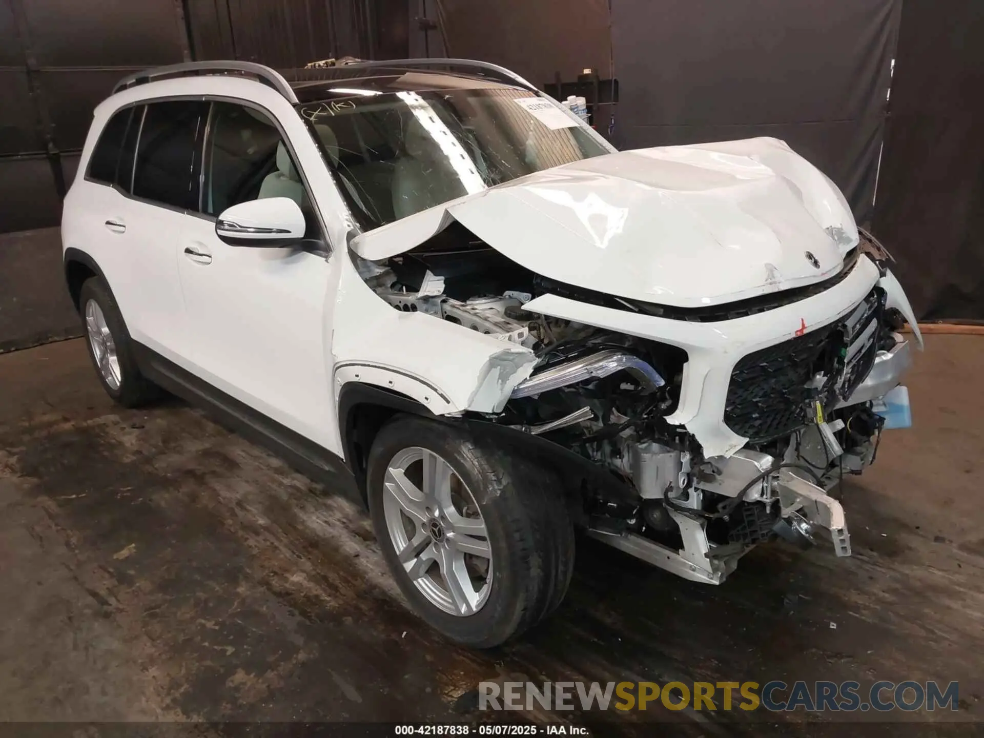 1 Photograph of a damaged car W1N4M4HBXNW242813 MERCEDES-BENZ GLB 250 2022