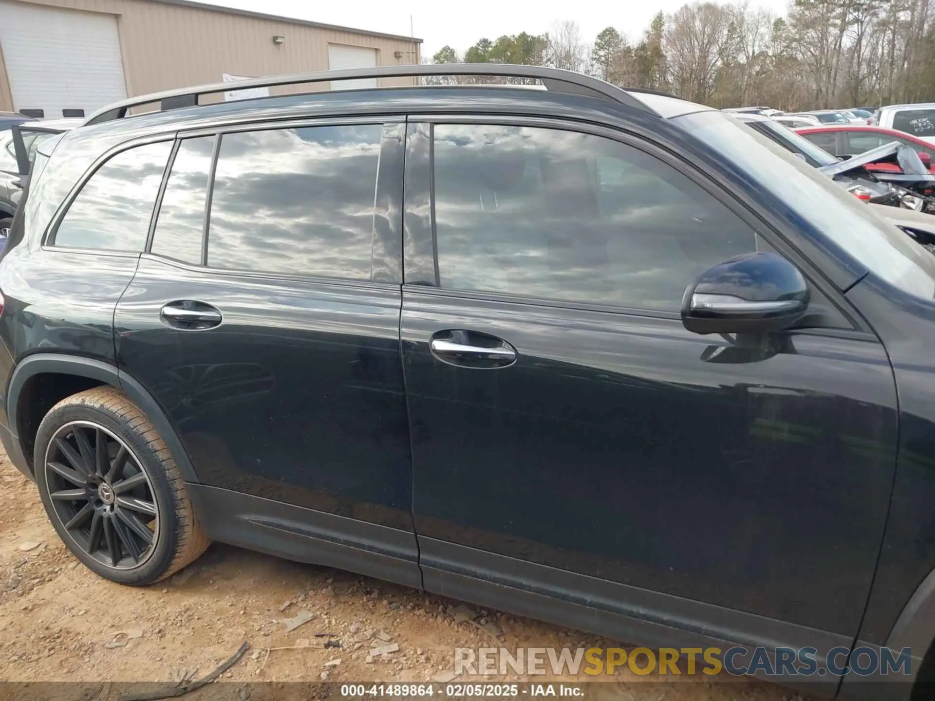 13 Photograph of a damaged car W1N4M4GB4PW293910 MERCEDES-BENZ GLB 250 2023