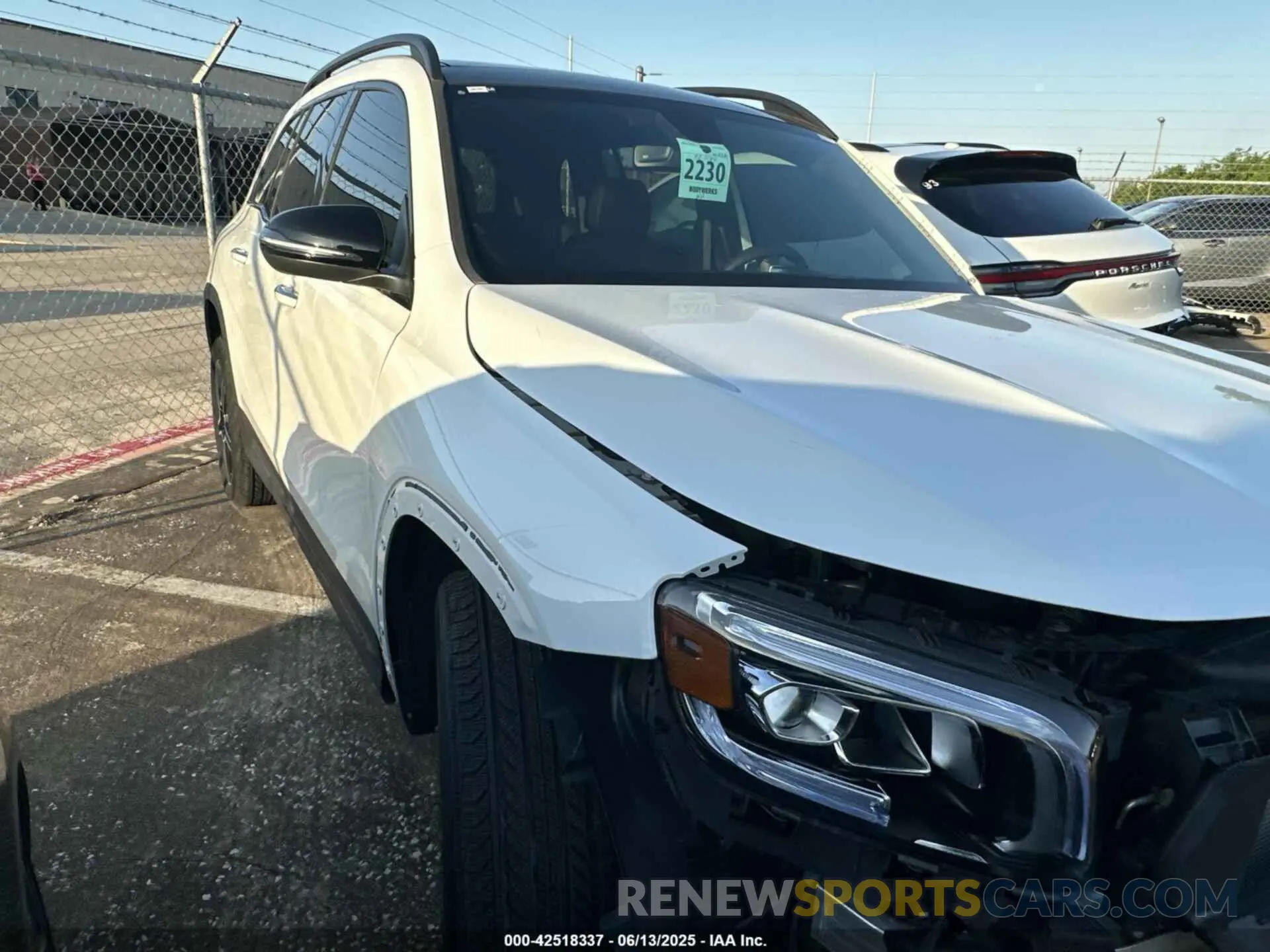 1 Photograph of a damaged car W1N4M4GB5PW321861 MERCEDES-BENZ GLB 250 2023