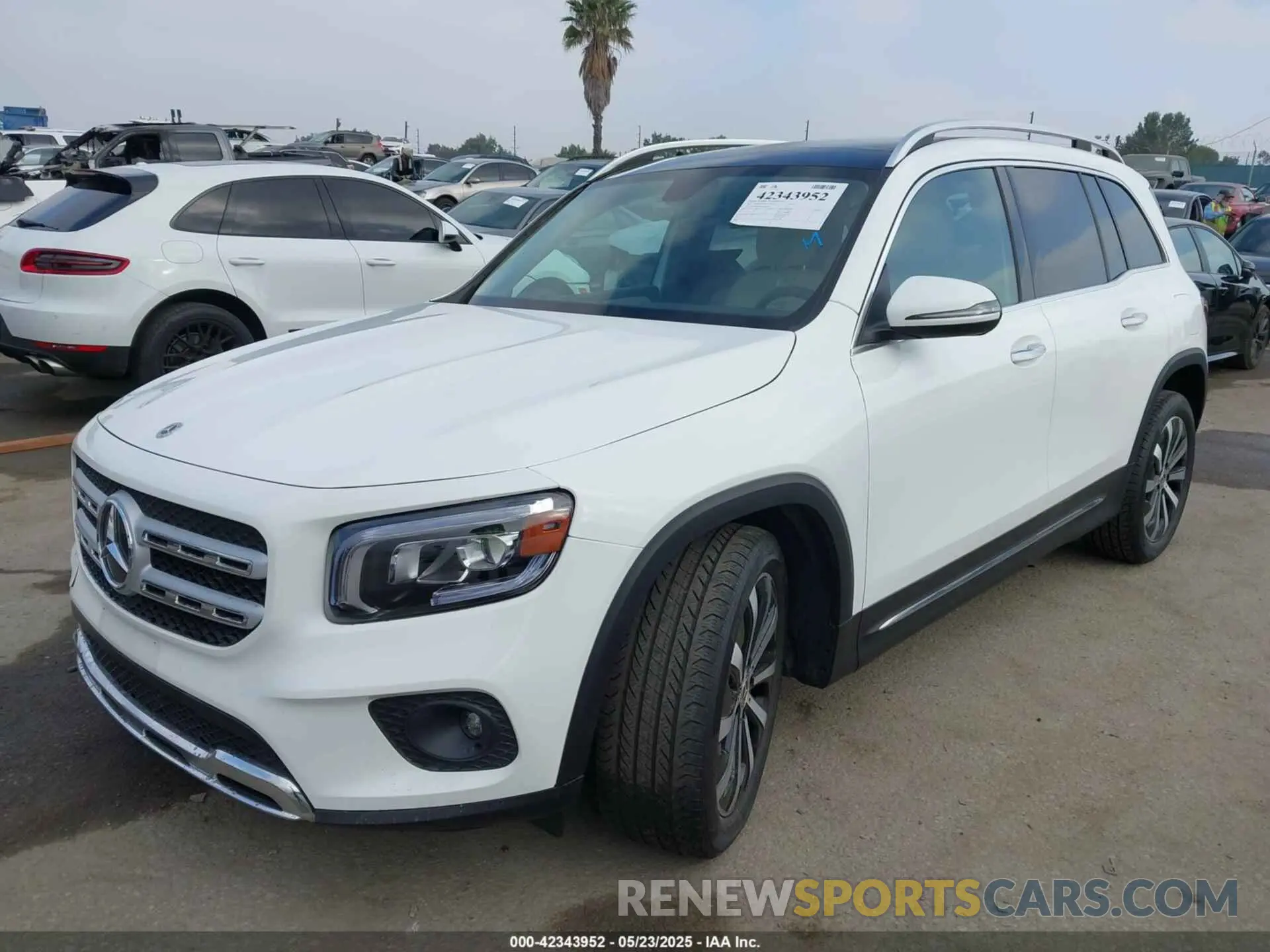 2 Photograph of a damaged car W1N4M4GB6PW262478 MERCEDES-BENZ GLB 250 2023
