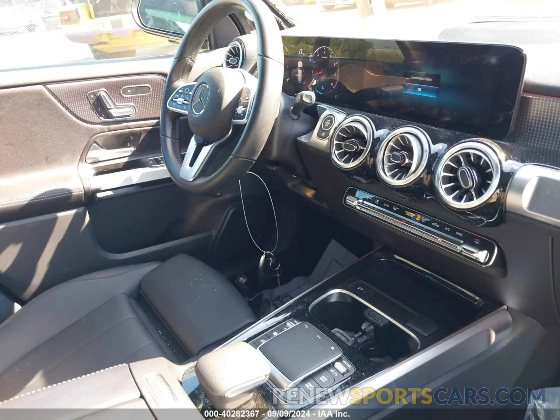 19 Фотография поврежденного автомобиля W1N4M4GB9PW262328 MERCEDES-BENZ GLB 250 2023