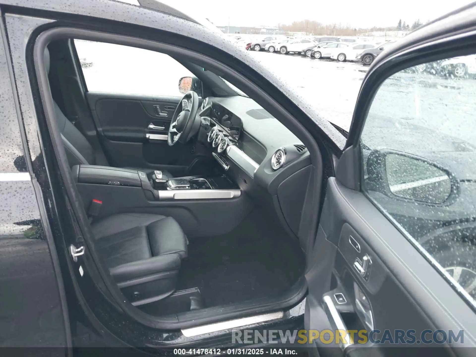 5 Фотография поврежденного автомобиля W1N4M4HB3PW261061 MERCEDES-BENZ GLB 250 2023