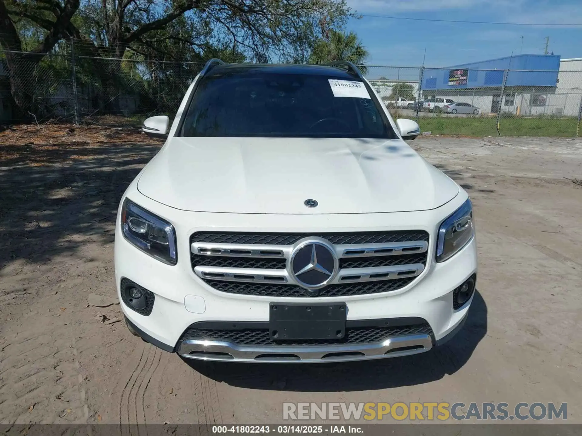 12 Photograph of a damaged car W1N4M4HB4PW303110 MERCEDES-BENZ GLB 250 2023