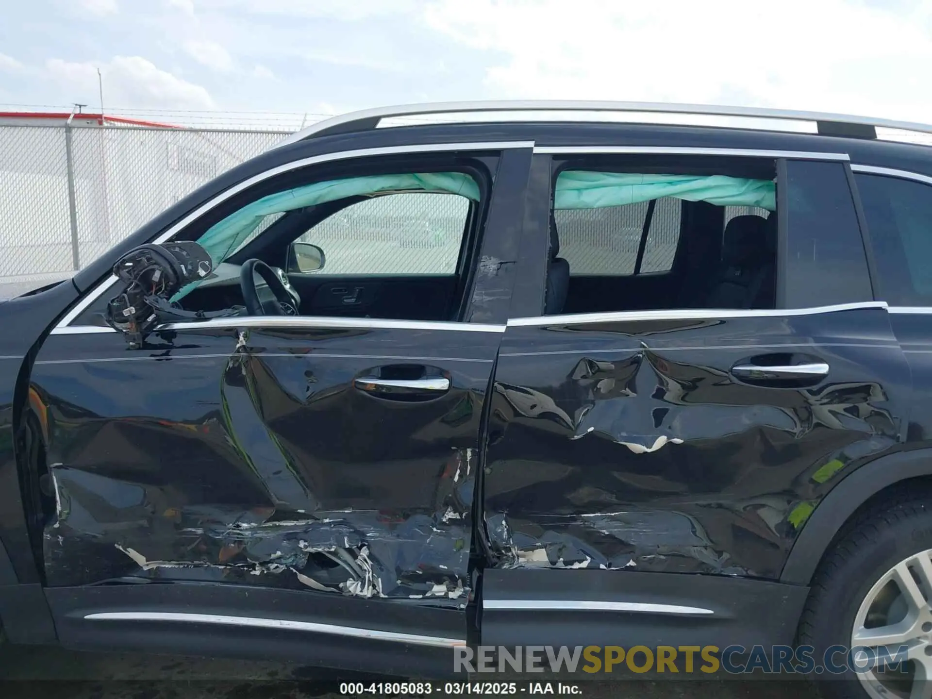 6 Photograph of a damaged car W1N4M4HB5PW303147 MERCEDES-BENZ GLB 250 2023