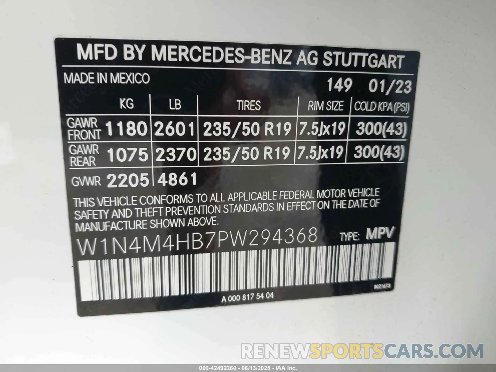 9 Photograph of a damaged car W1N4M4HB7PW294368 MERCEDES-BENZ GLB 250 2023