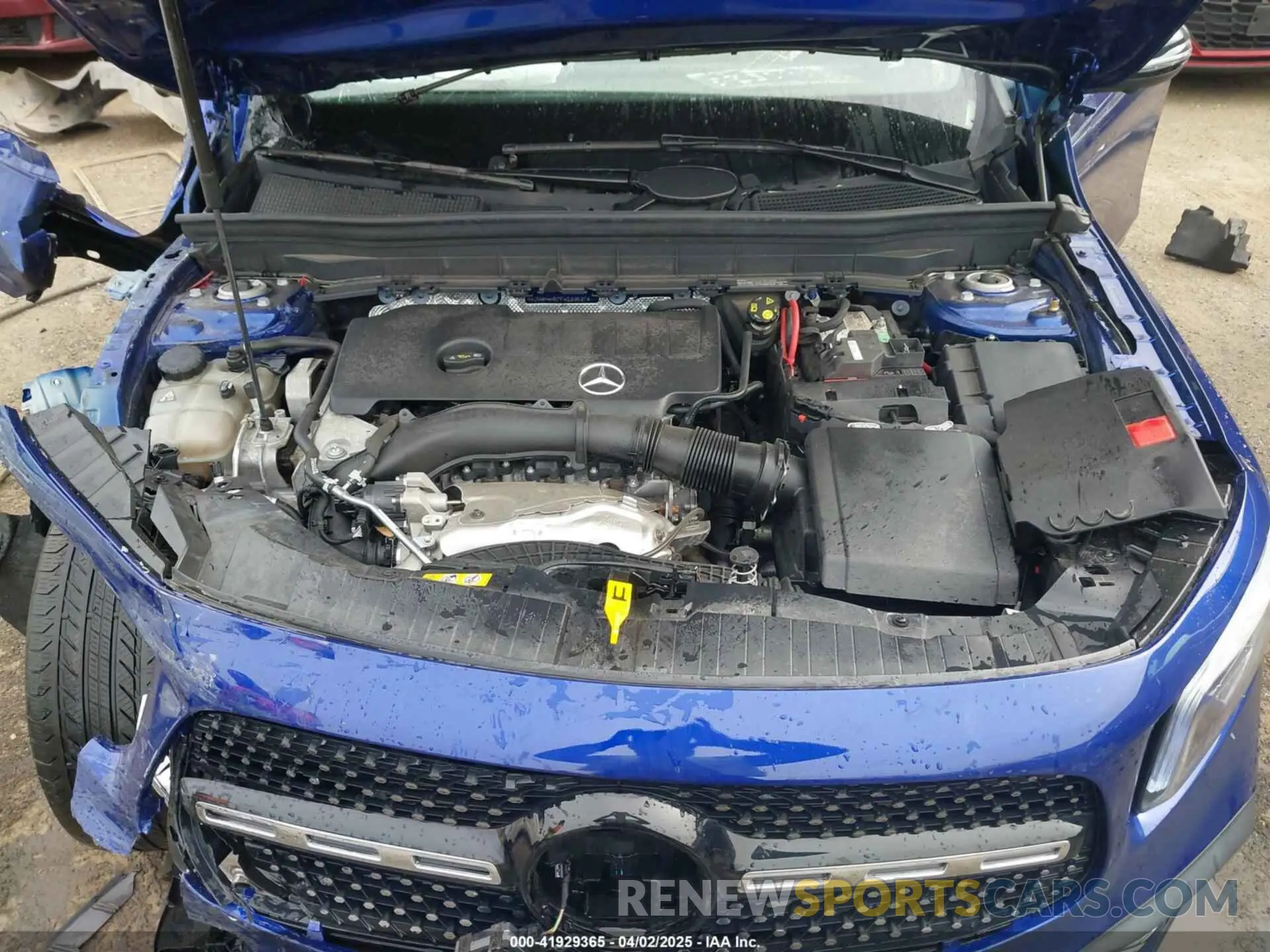 10 Photograph of a damaged car W1N4M4HB7PW299697 MERCEDES-BENZ GLB 250 2023