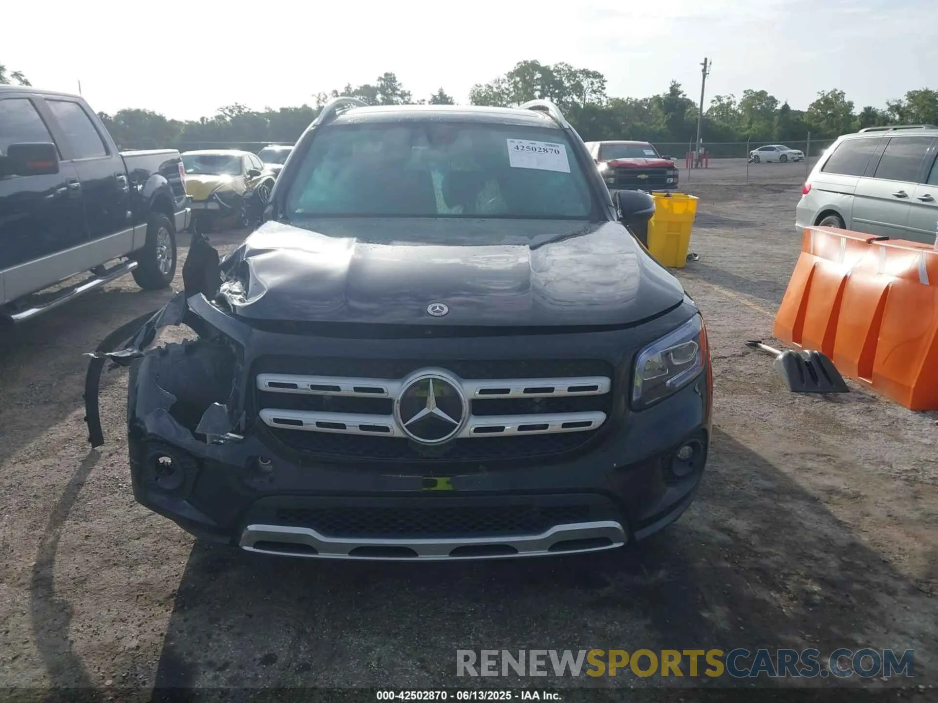 12 Фотография поврежденного автомобиля W1N4M4HB8PW278745 MERCEDES-BENZ GLB 250 2023