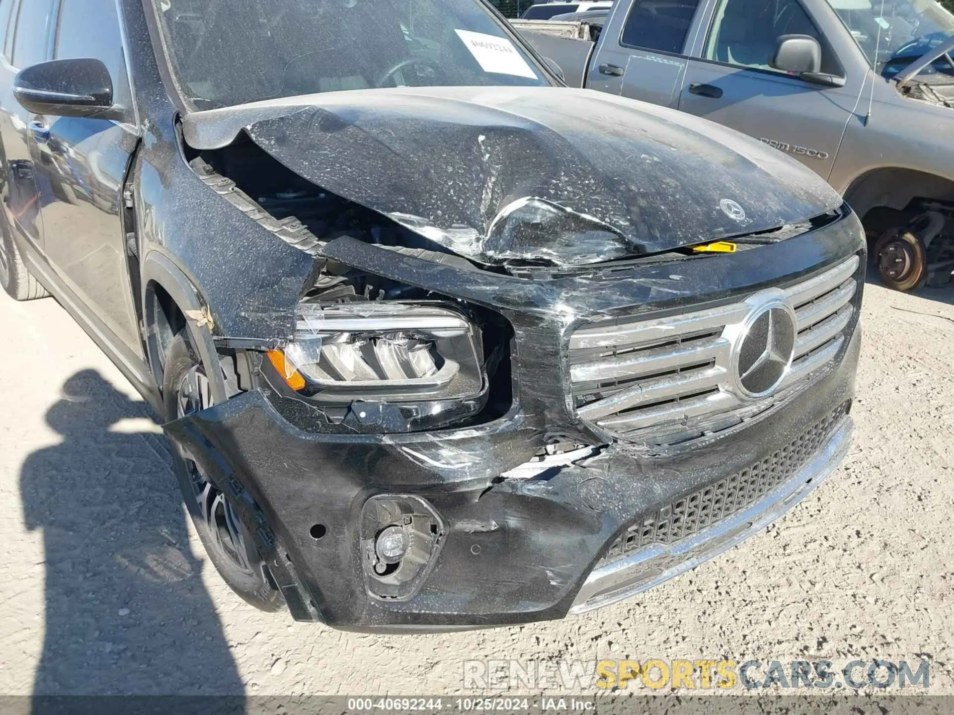 6 Photograph of a damaged car W1N4M4GB1RW358831 MERCEDES-BENZ GLB 250 2024