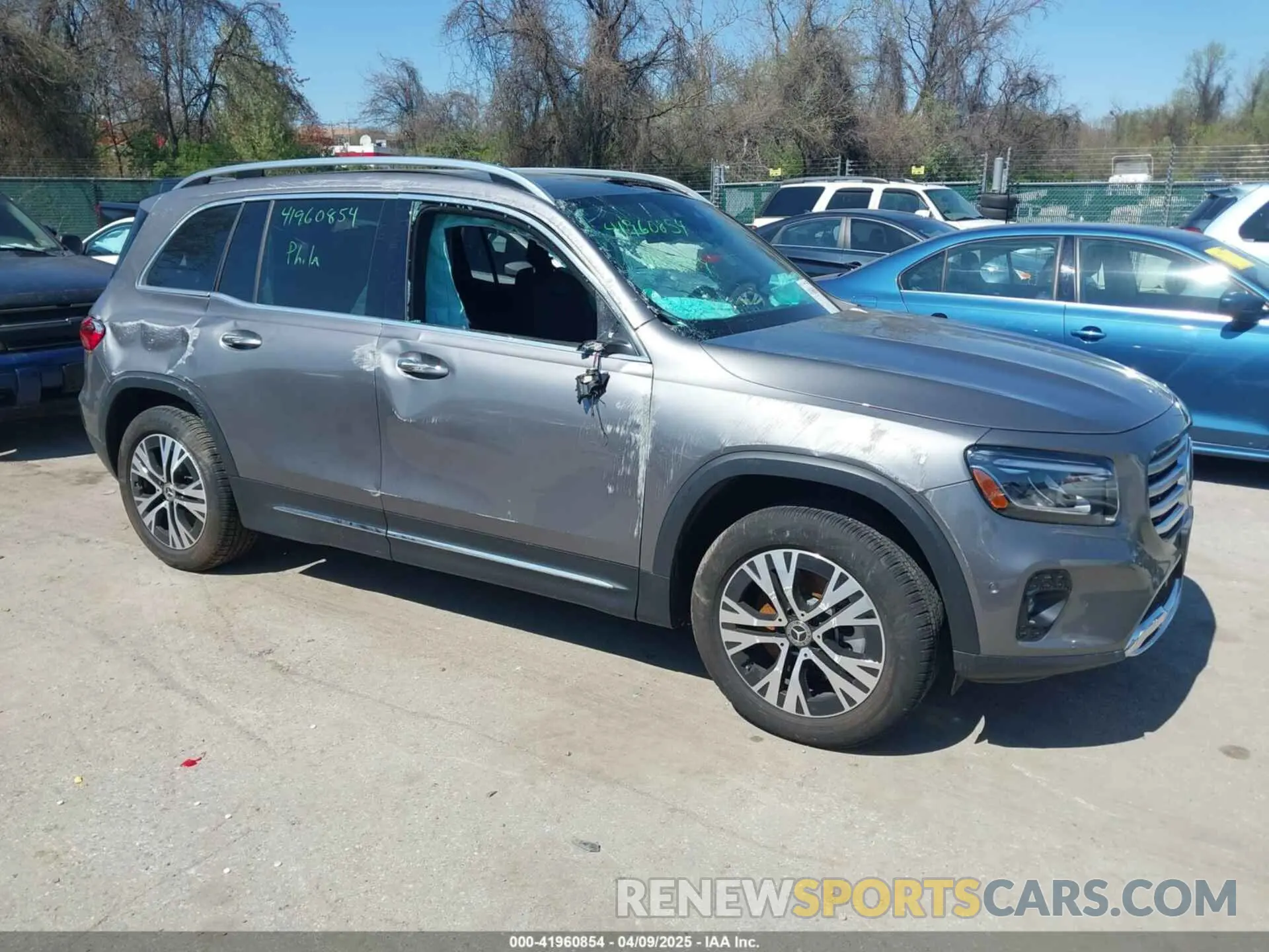 1 Photograph of a damaged car W1N4M4HB5RW355591 MERCEDES-BENZ GLB 250 2024
