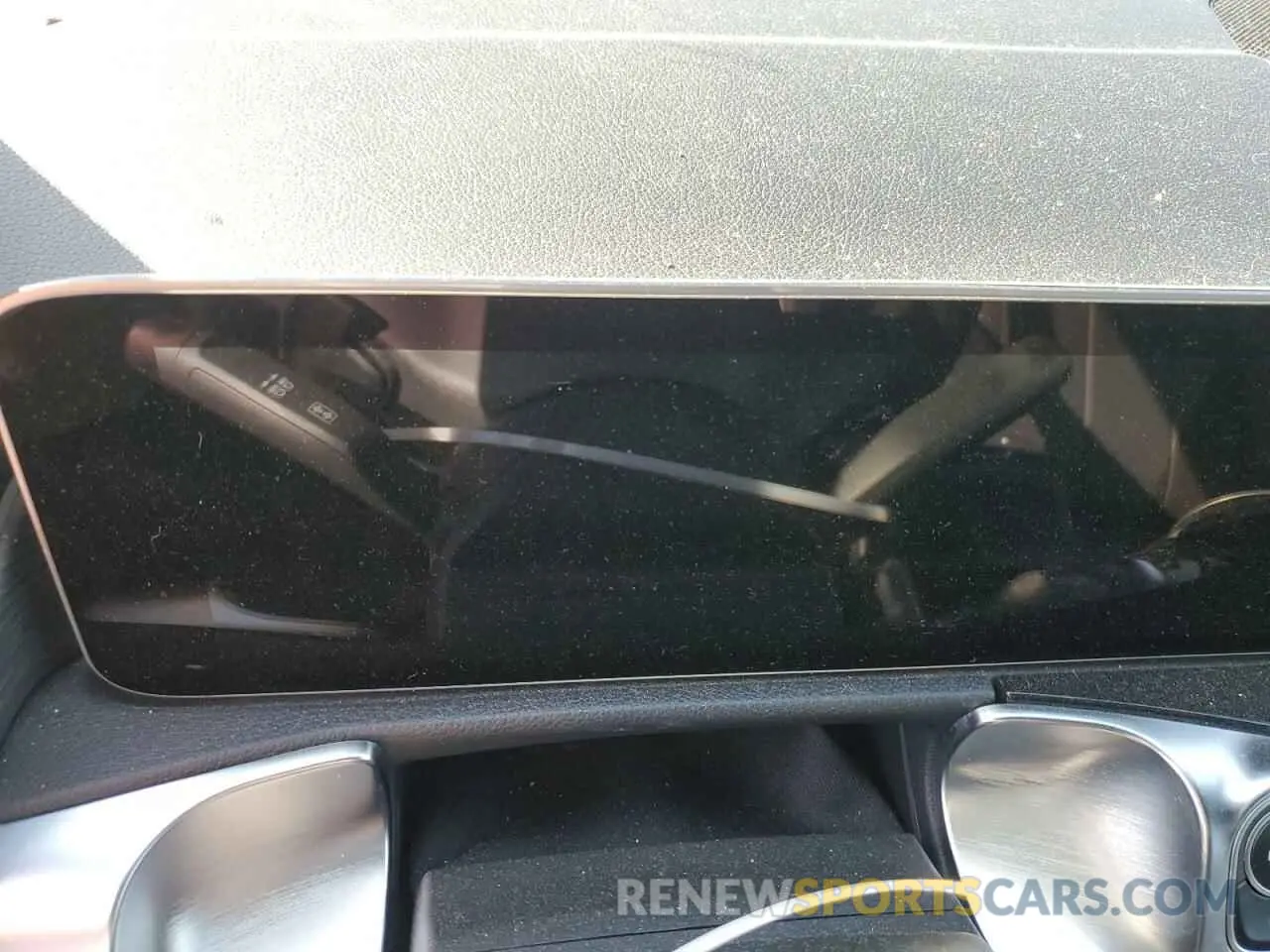 9 Photograph of a damaged car W1N4M4GB0LW023227 MERCEDES-BENZ GLB-CLASS 2020