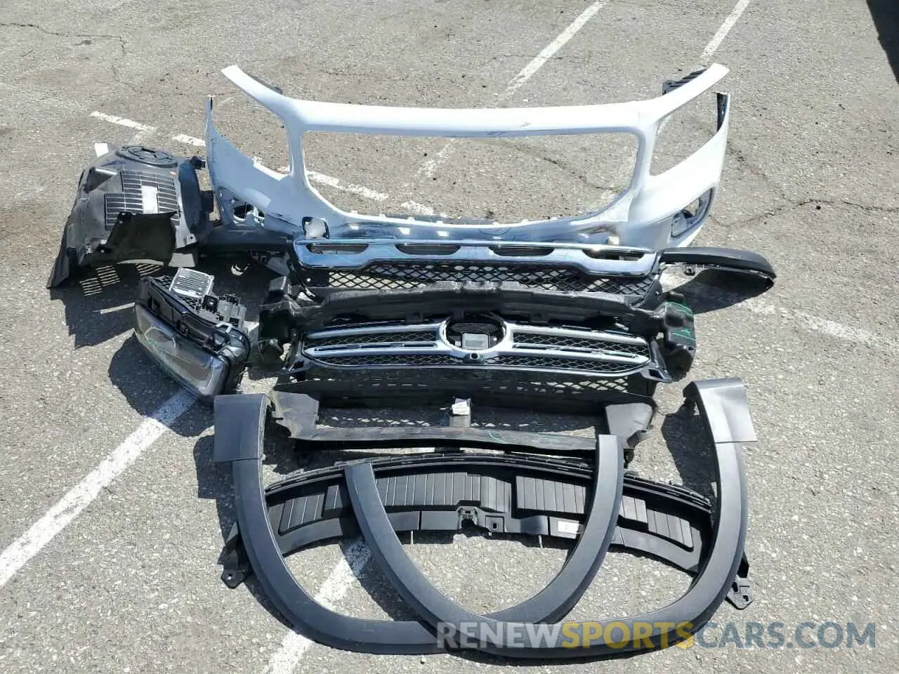 13 Фотография поврежденного автомобиля W1N4M4GB1LW034303 MERCEDES-BENZ GLB-CLASS 2020