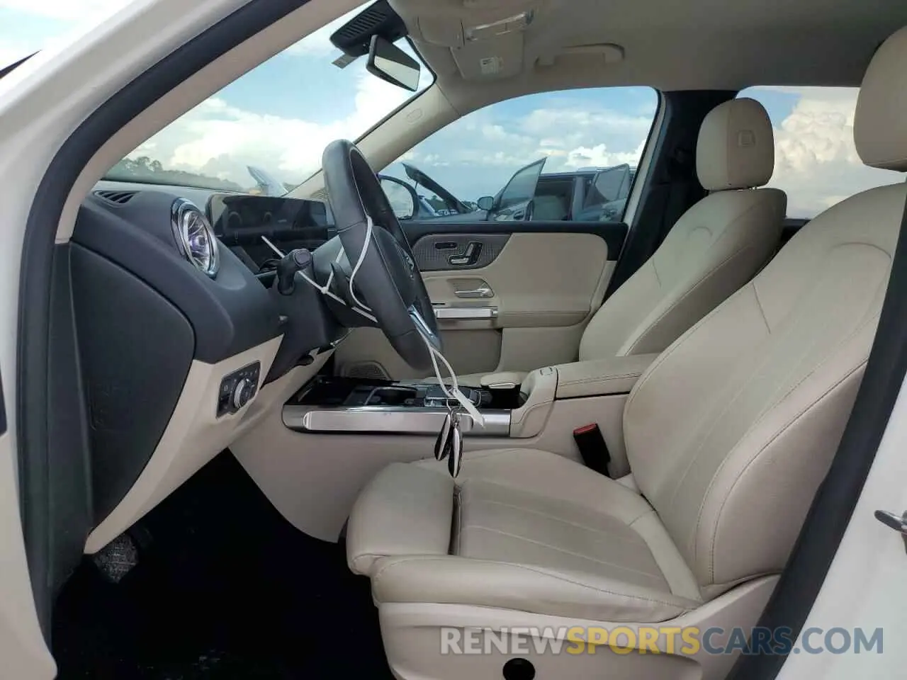 7 Фотография поврежденного автомобиля W1N4M4GB5LW022476 MERCEDES-BENZ GLB-CLASS 2020