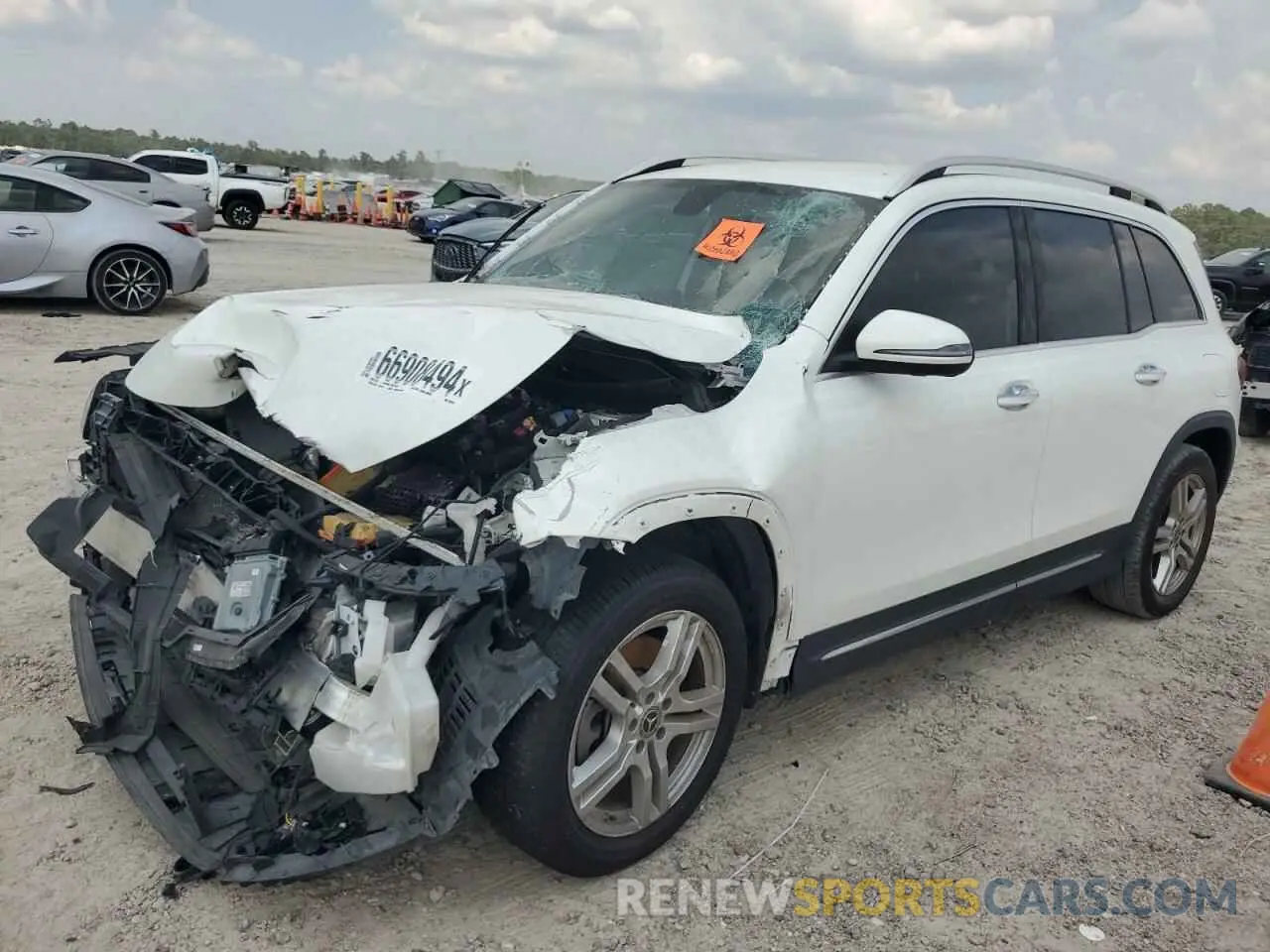 1 Photograph of a damaged car W1N4M4GBXLW028032 MERCEDES-BENZ GLB-CLASS 2020