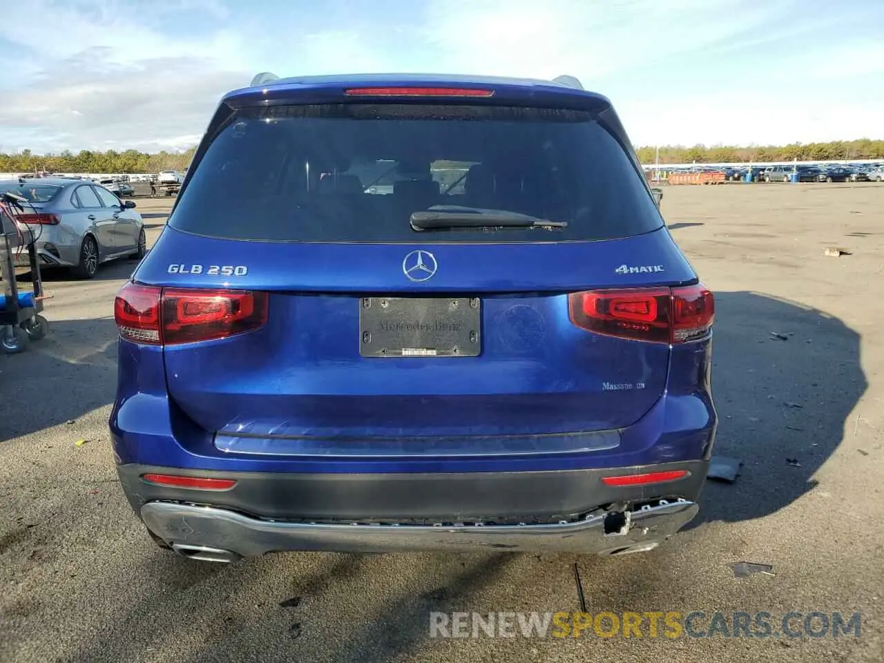 6 Photograph of a damaged car W1N4M4HB2LW043204 MERCEDES-BENZ GLB-CLASS 2020
