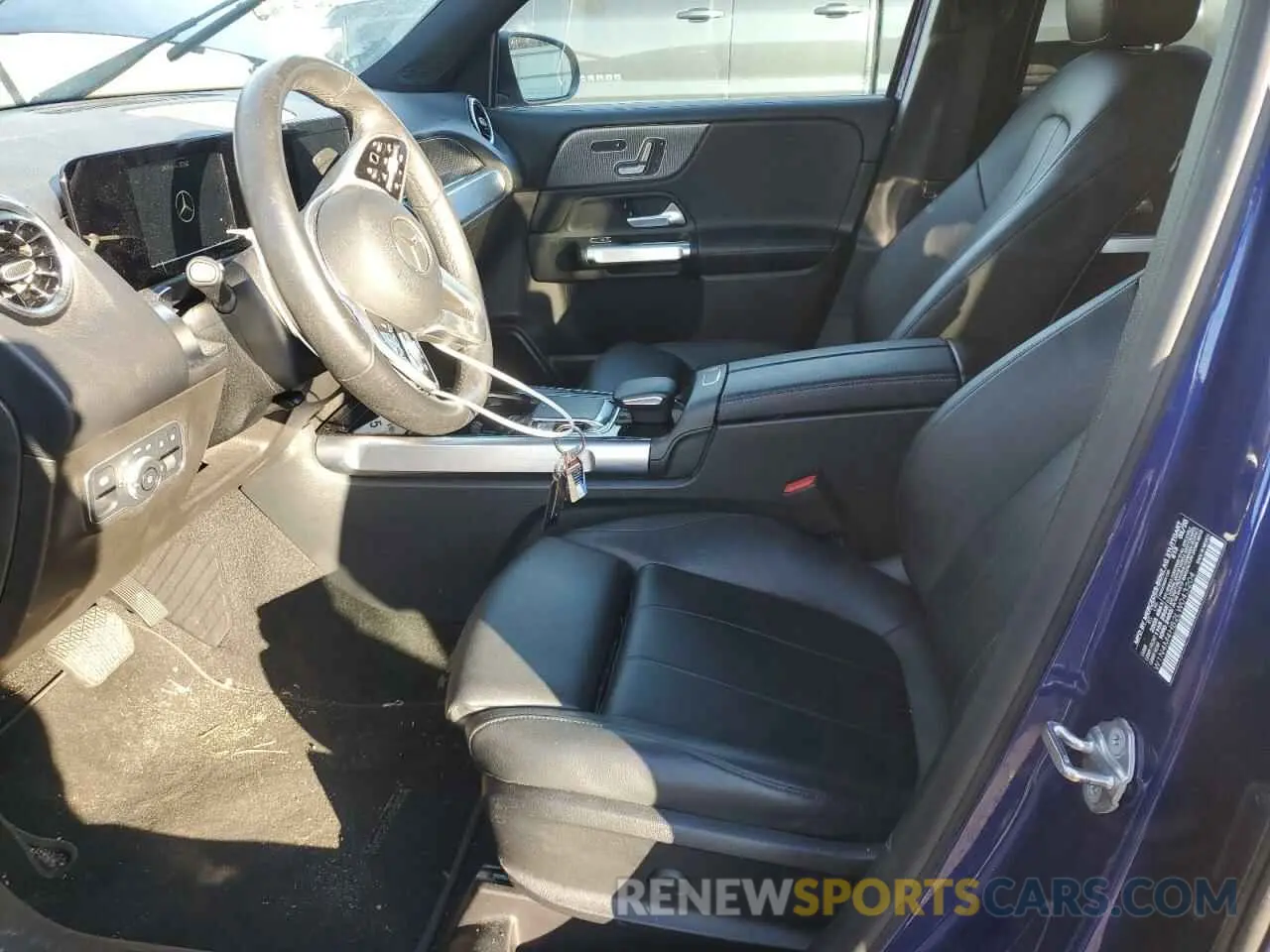 7 Photograph of a damaged car W1N4M4HB2LW043204 MERCEDES-BENZ GLB-CLASS 2020