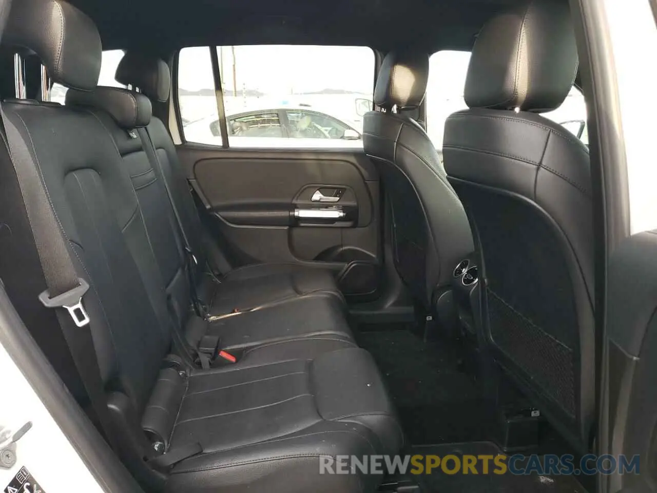 11 Фотография поврежденного автомобиля W1N4M4HB8LW043661 MERCEDES-BENZ GLB-CLASS 2020