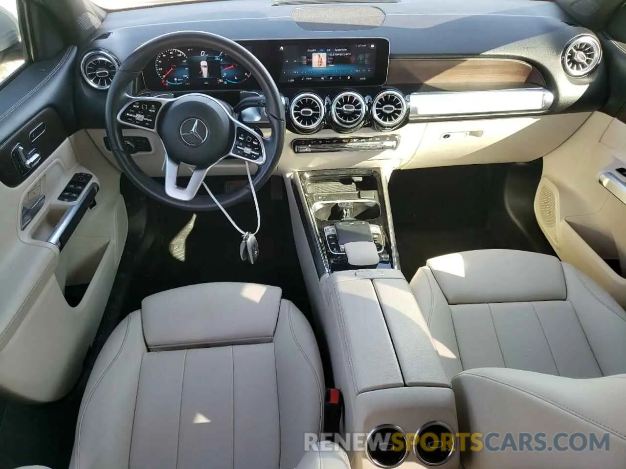 8 Фотография поврежденного автомобиля WDC4M4HB9LW011755 MERCEDES-BENZ GLB-CLASS 2020