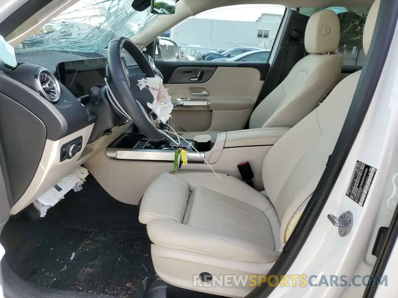 7 Photograph of a damaged car W1N4M4GB0MW145670 MERCEDES-BENZ GLB-CLASS 2021