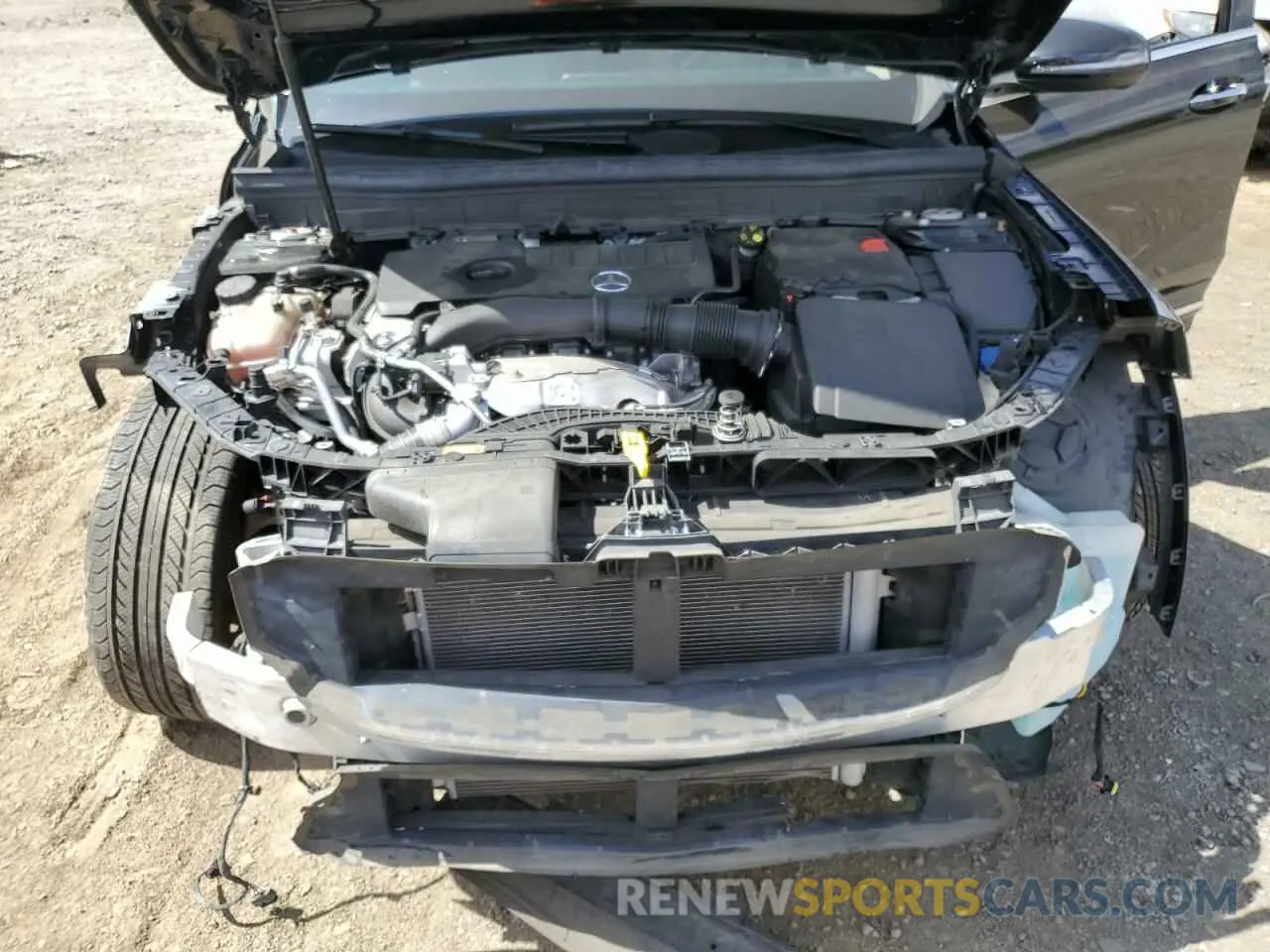 12 Photograph of a damaged car W1N4M4GB4MW156543 MERCEDES-BENZ GLB-CLASS 2021