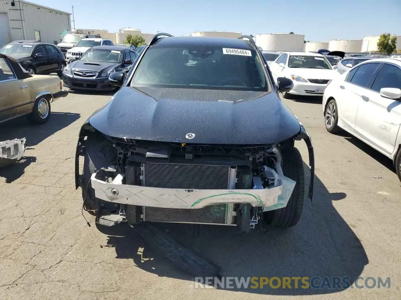 5 Photograph of a damaged car W1N4M4GB5MW111062 MERCEDES-BENZ GLB-CLASS 2021