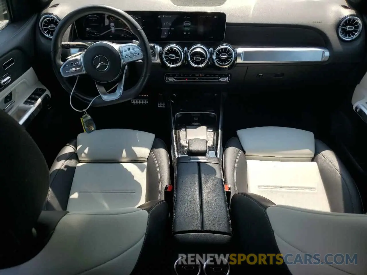 8 Фотография поврежденного автомобиля W1N4M4GB8MW090692 MERCEDES-BENZ GLB-CLASS 2021