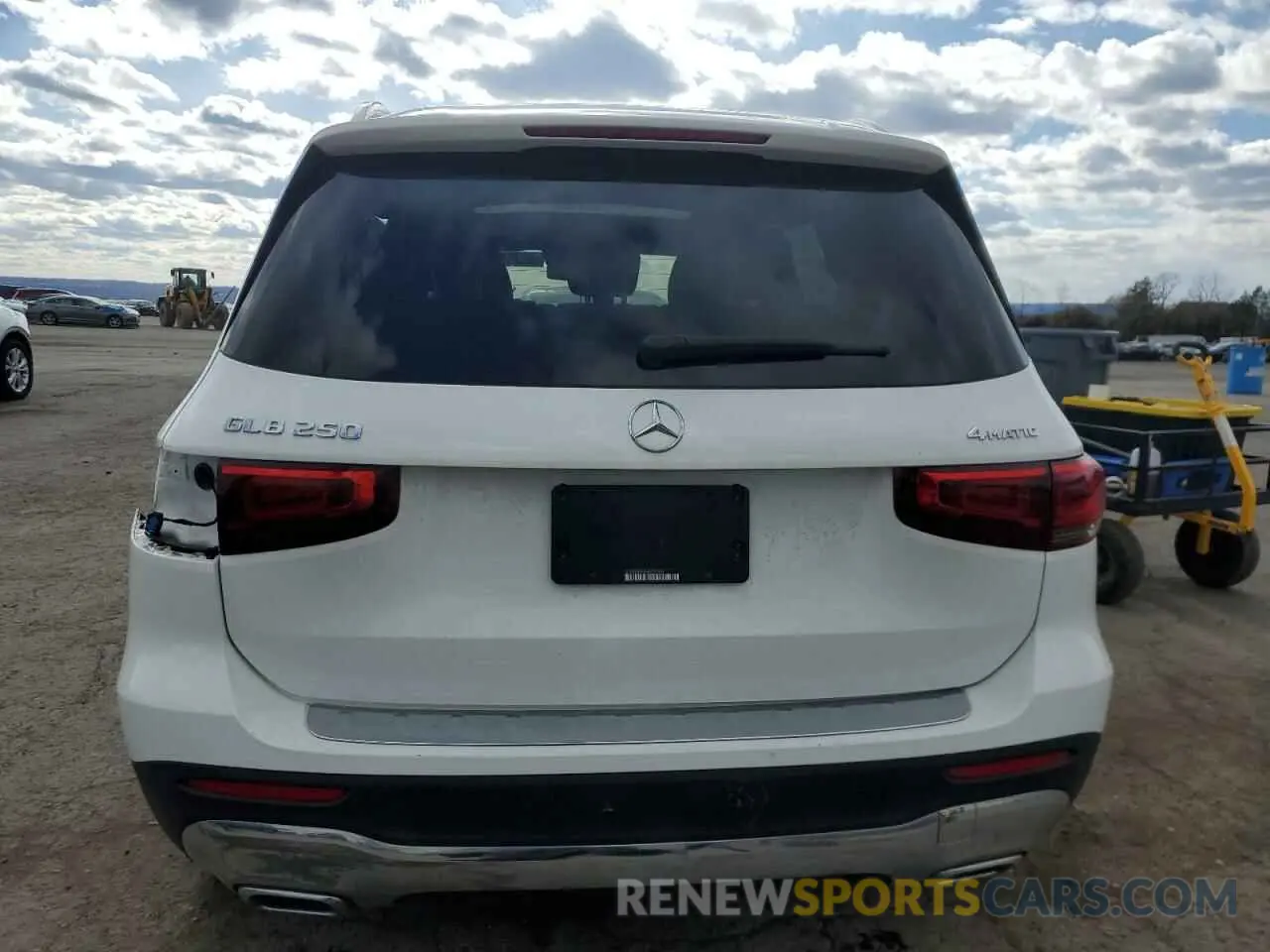 6 Фотография поврежденного автомобиля W1N4M4HB1MW095456 MERCEDES-BENZ GLB-CLASS 2021