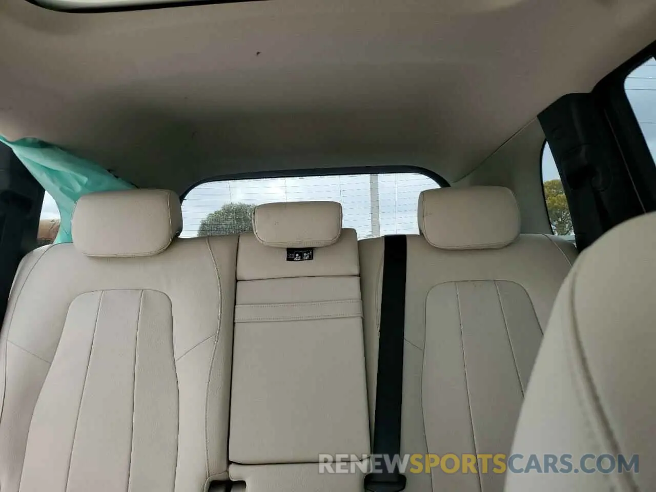 10 Photograph of a damaged car W1N4M4HB3MW147170 MERCEDES-BENZ GLB-CLASS 2021