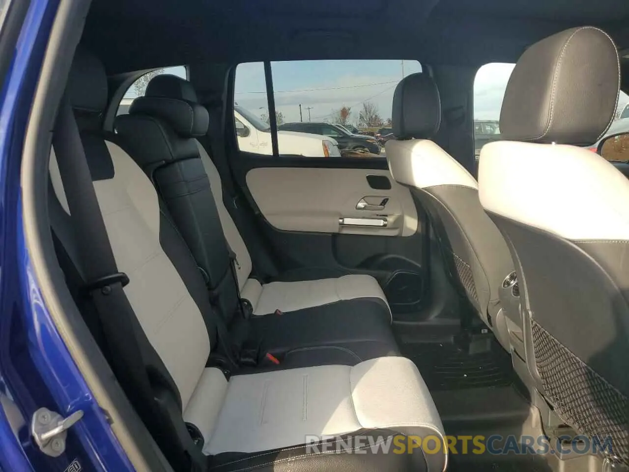 11 Photograph of a damaged car W1N4M4HB4MW105249 MERCEDES-BENZ GLB-CLASS 2021