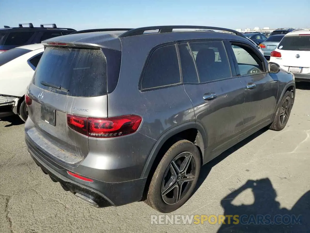 3 Photograph of a damaged car W1N4M4HB5MW103770 MERCEDES-BENZ GLB-CLASS 2021