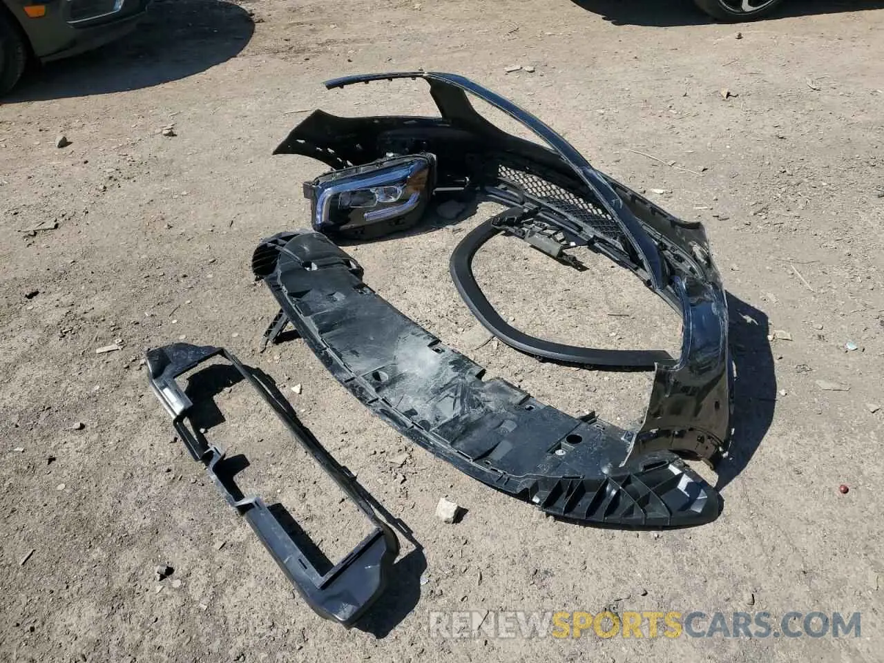 13 Фотография поврежденного автомобиля W1N4M4HB7MW151660 MERCEDES-BENZ GLB-CLASS 2021
