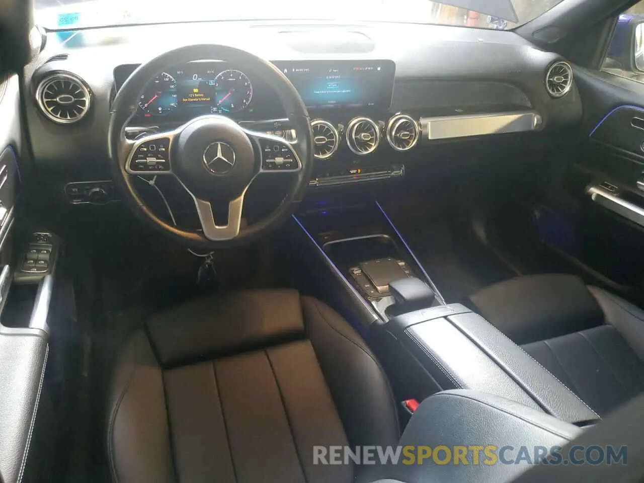 8 Photograph of a damaged car W1N4M4HB9MW112908 MERCEDES-BENZ GLB-CLASS 2021
