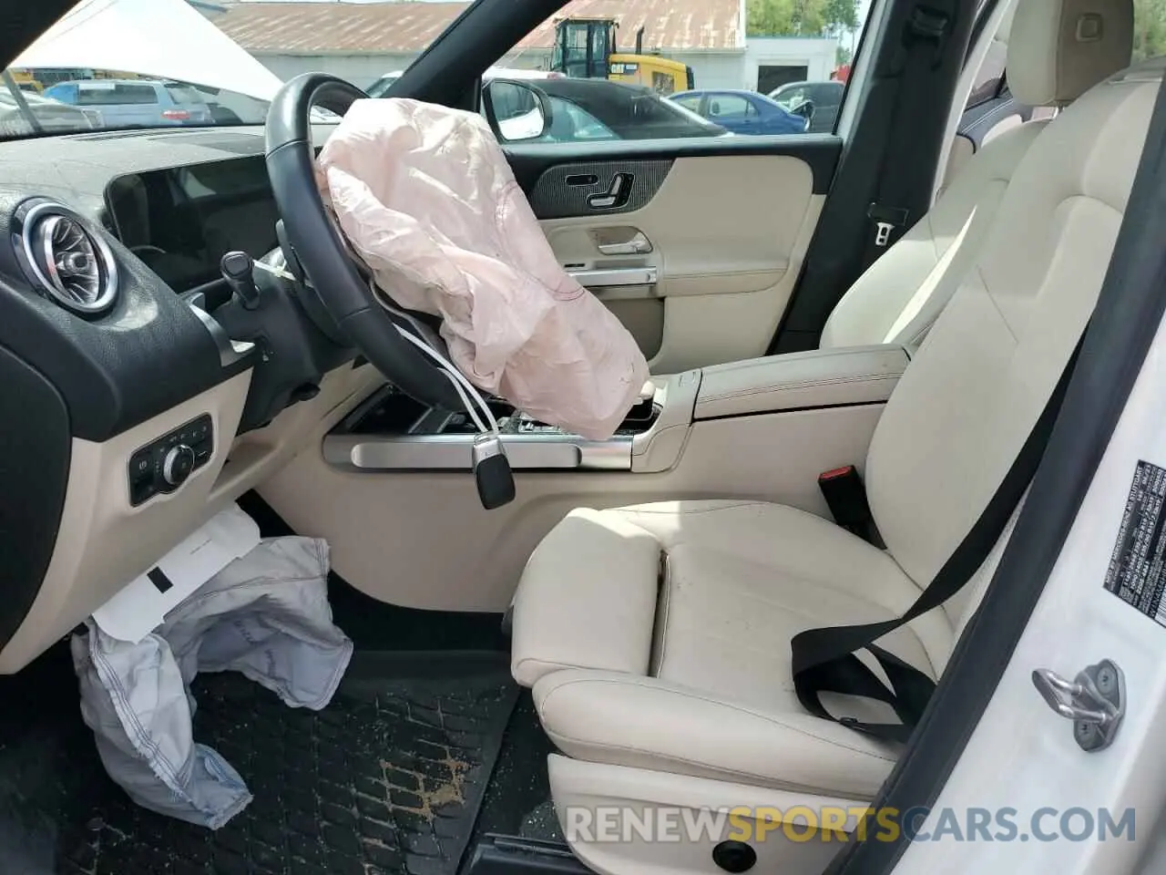 7 Photograph of a damaged car W1N4M4HB9MW154026 MERCEDES-BENZ GLB-CLASS 2021