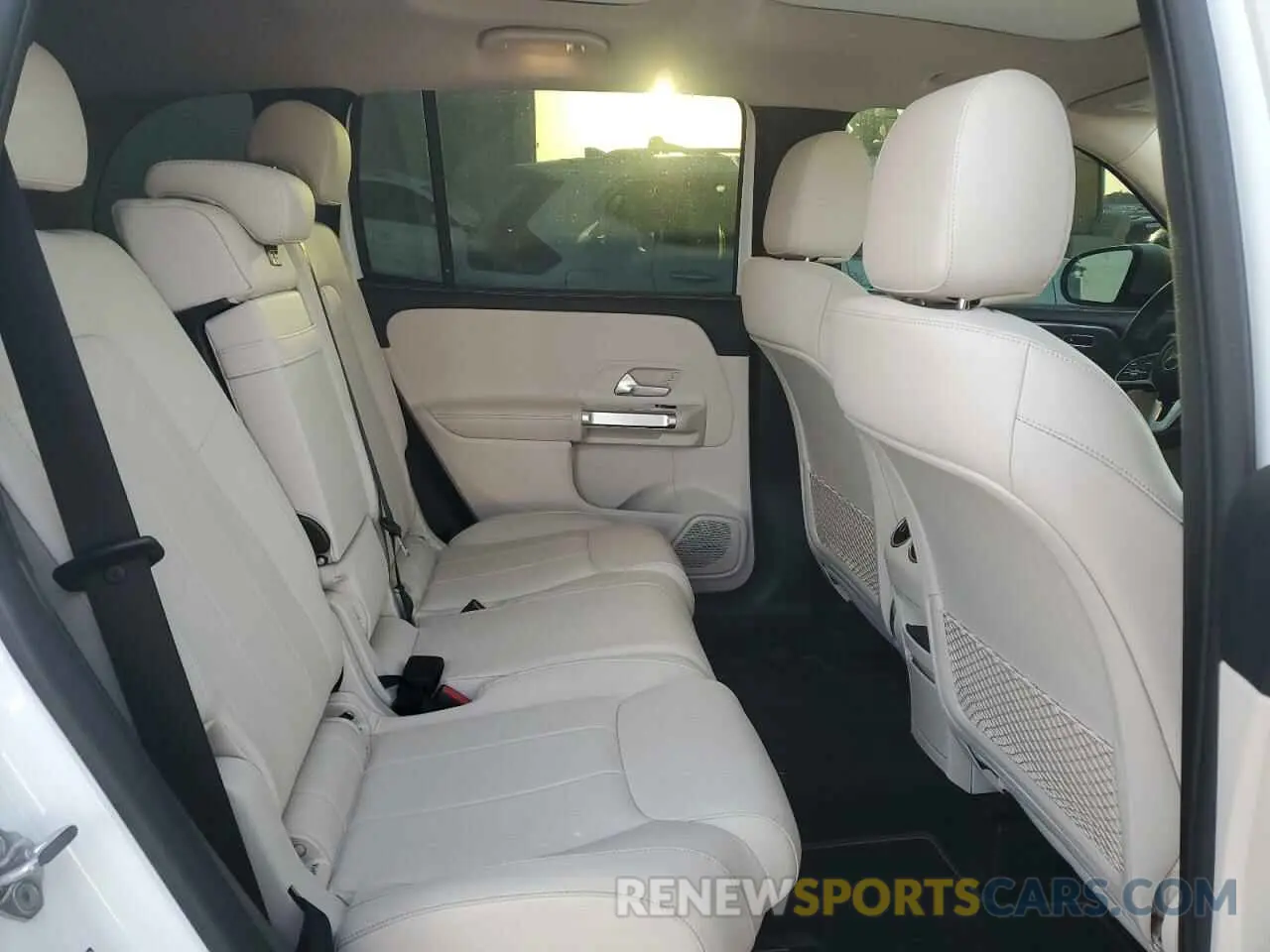 11 Фотография поврежденного автомобиля W1N4M4GB4NW190581 MERCEDES-BENZ GLB-CLASS 2022
