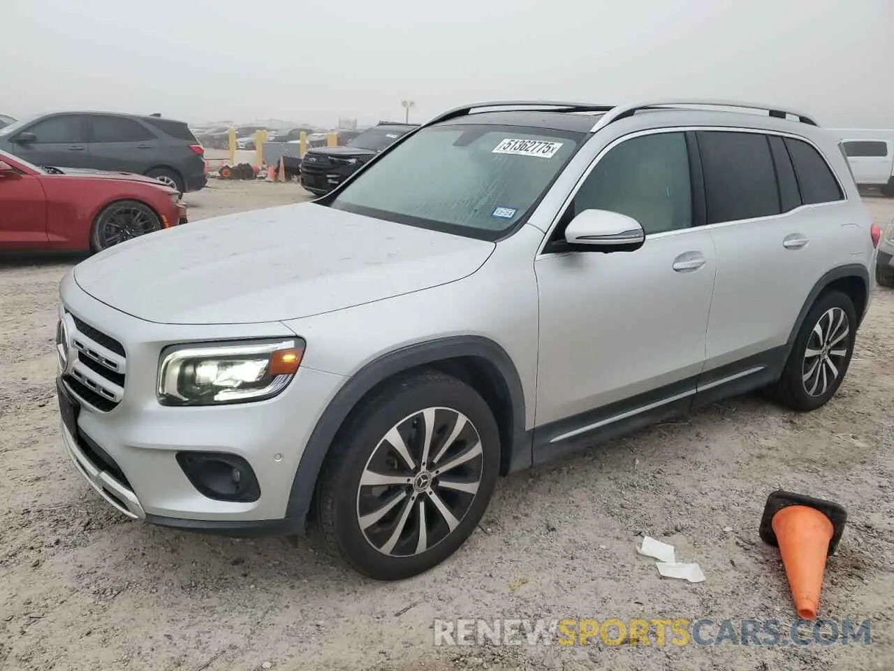 1 Фотография поврежденного автомобиля W1N4M4GB7NW173953 MERCEDES-BENZ GLB-CLASS 2022