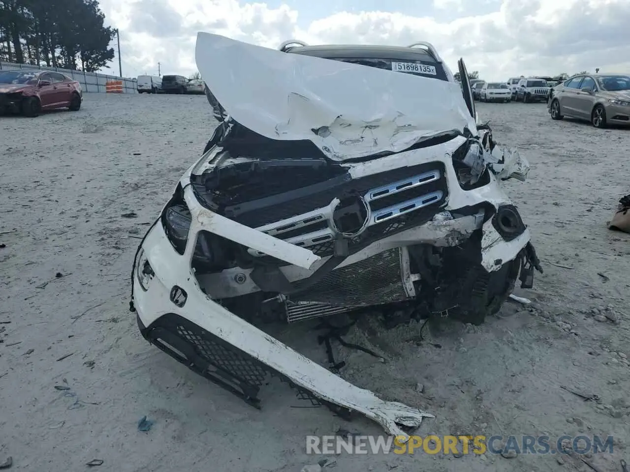 5 Photograph of a damaged car W1N4M4GB9NW198871 MERCEDES-BENZ GLB-CLASS 2022