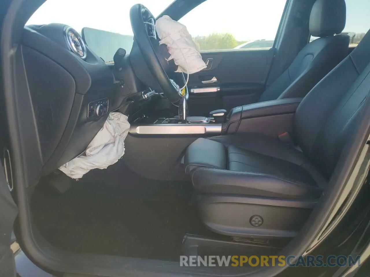 7 Photograph of a damaged car W1N4M4HB2NW237749 MERCEDES-BENZ GLB-CLASS 2022