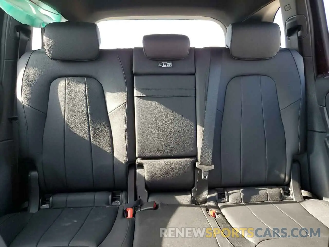 10 Фотография поврежденного автомобиля W1N4M4GB1PW302465 MERCEDES-BENZ GLB-CLASS 2023