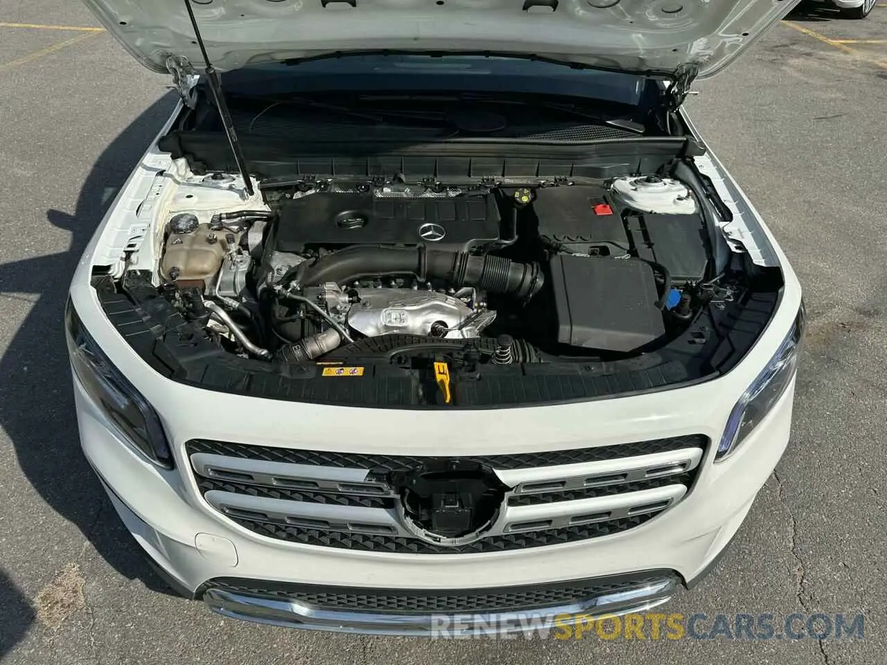 9 Photograph of a damaged car W1N4M4GB4PW280333 MERCEDES-BENZ GLB-CLASS 2023